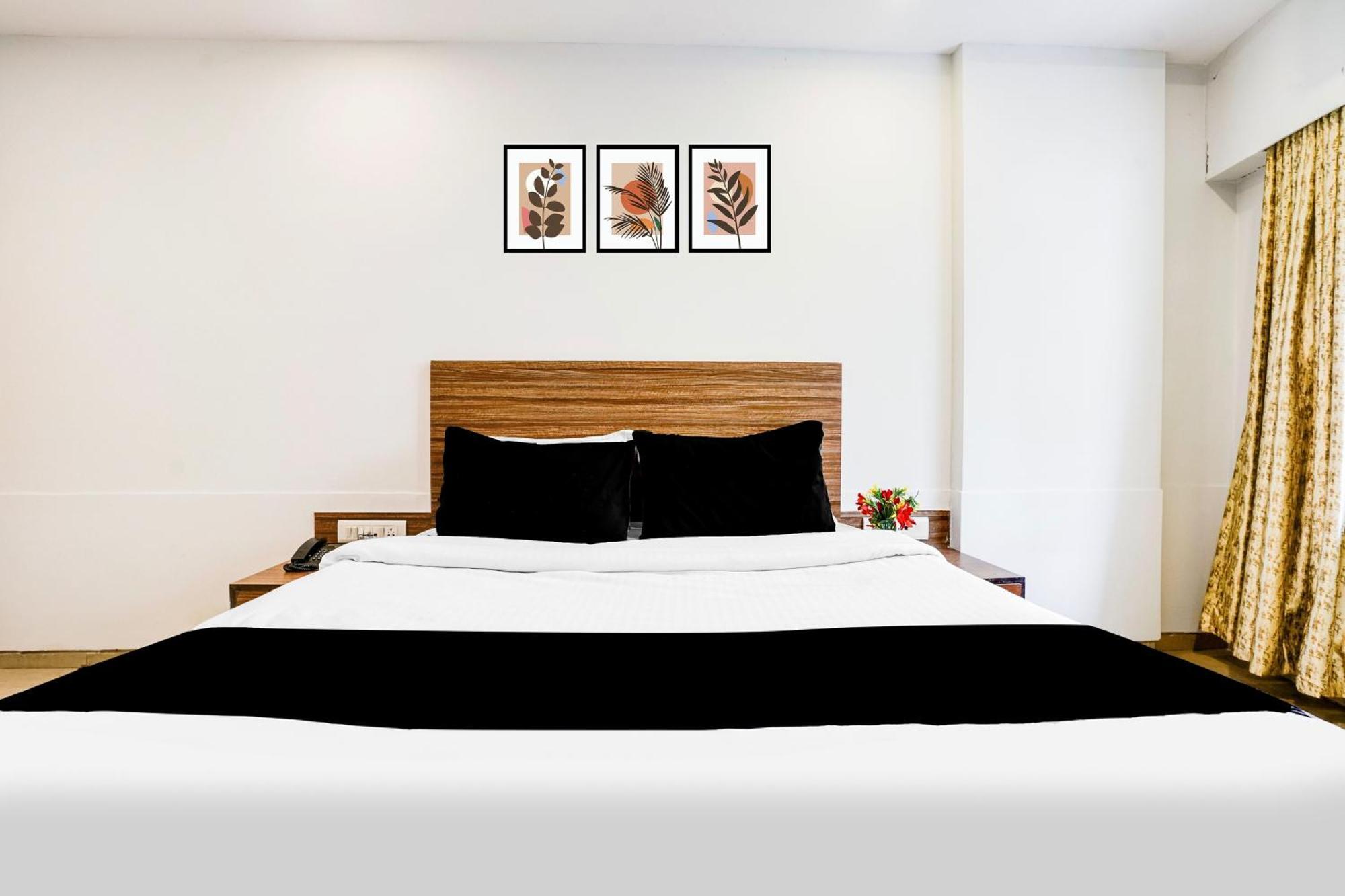 Super Townhouse Marol Near Airport