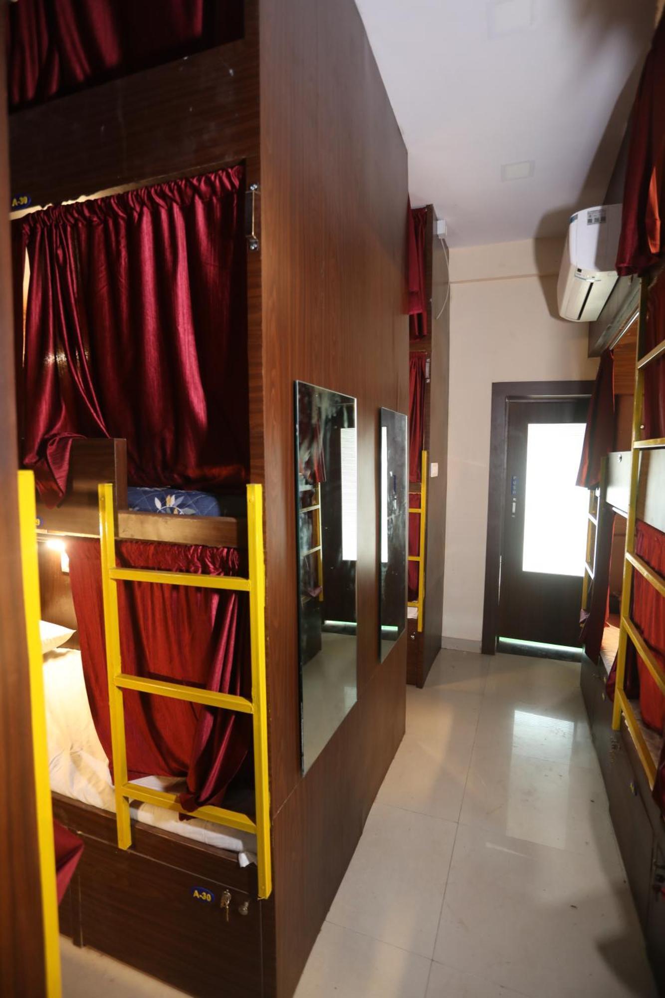 Albergue Mango Goregaon & Pg