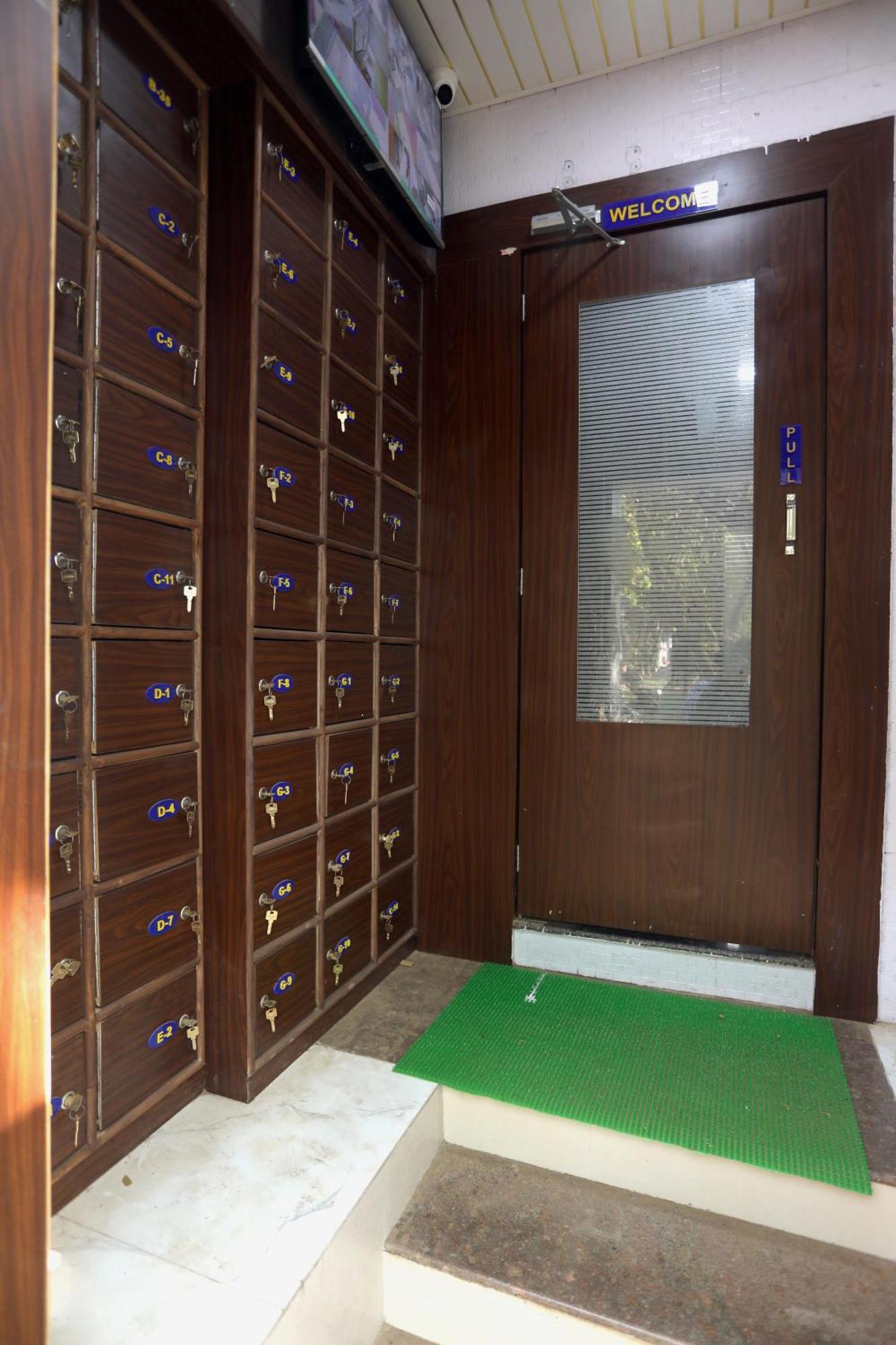 Albergue Mango Goregaon & Pg *