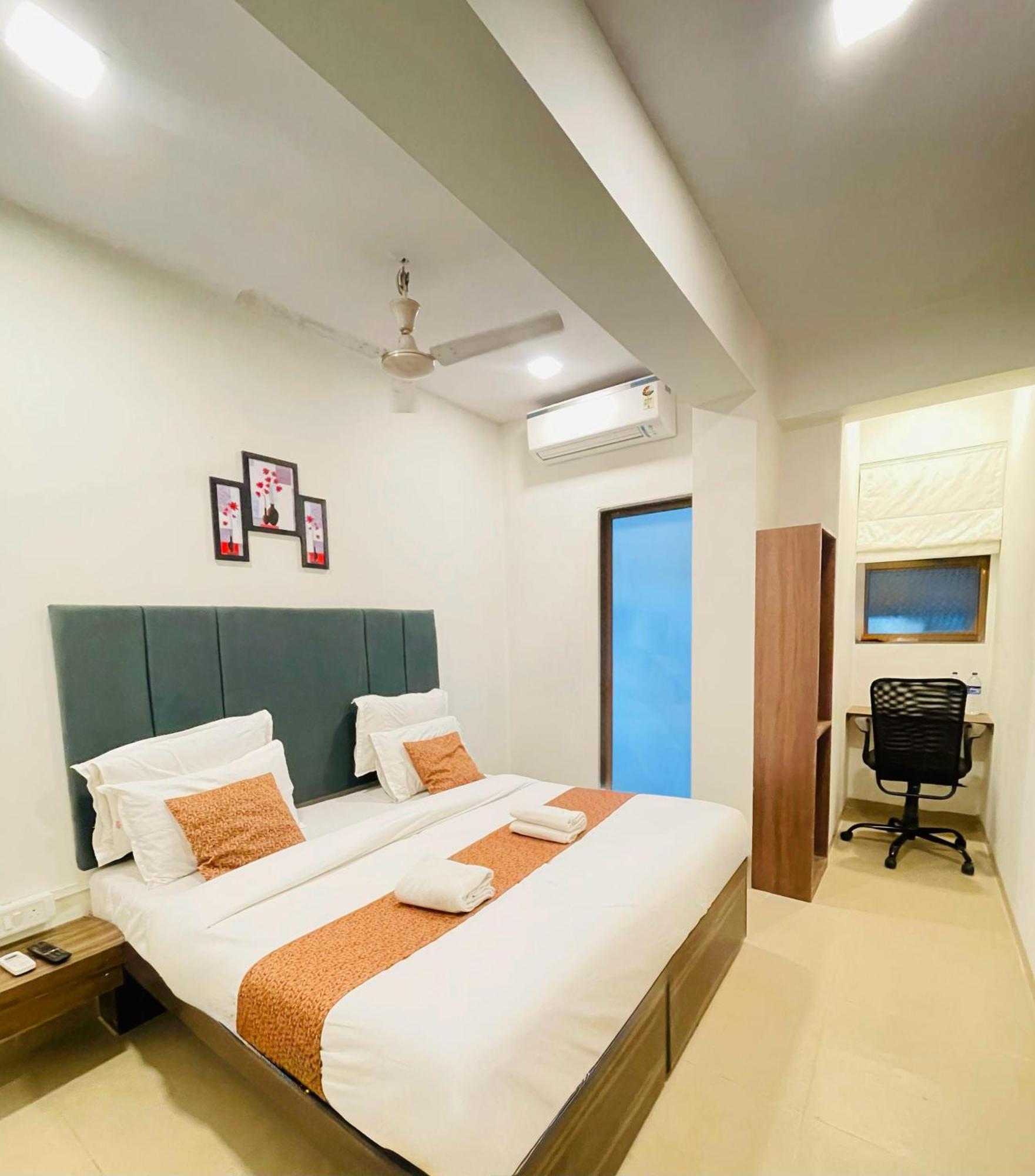Fabhotel Amfahh Hotel