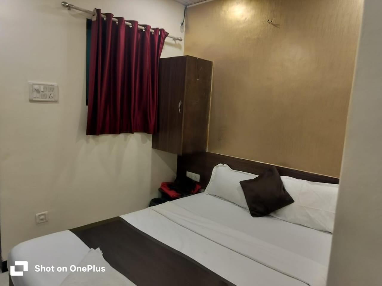 Bkc Residency Near T2 Airport , Us Consulate General, & Jio World Convention Centre 2*