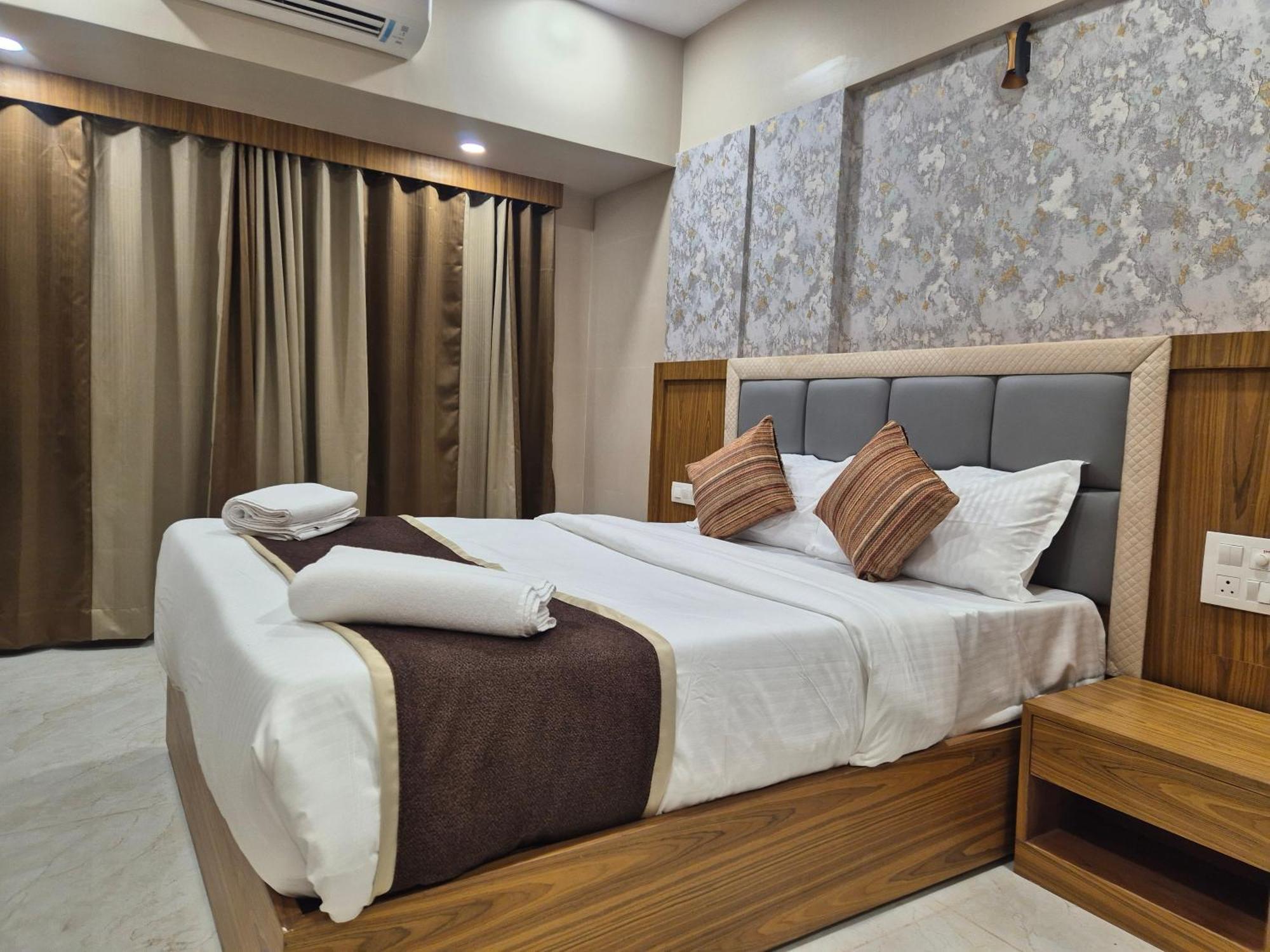 Galaxy Bkc Hotel Mumbai