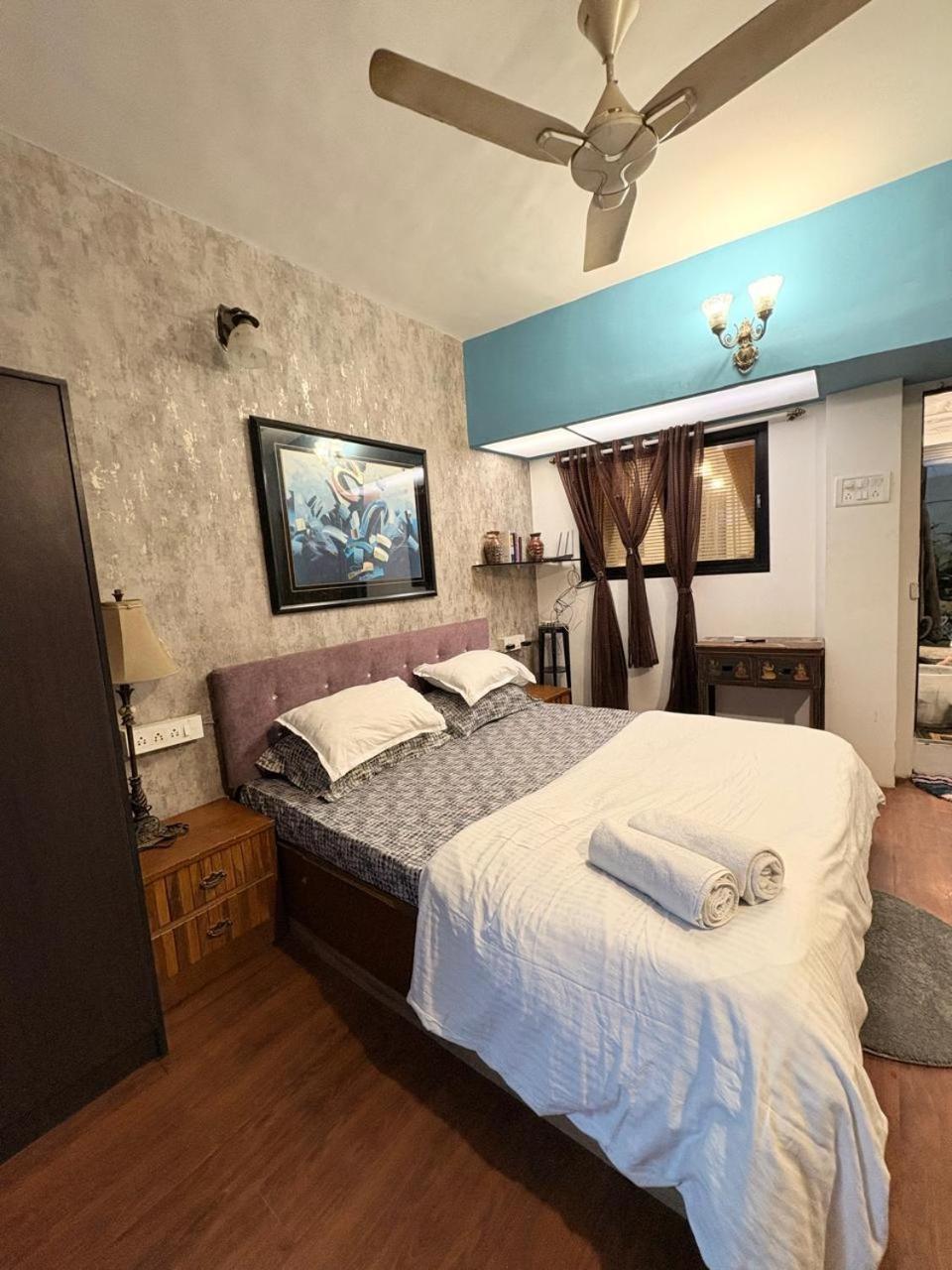 Apartment Independent Garden Cottage-bandra-carter Road