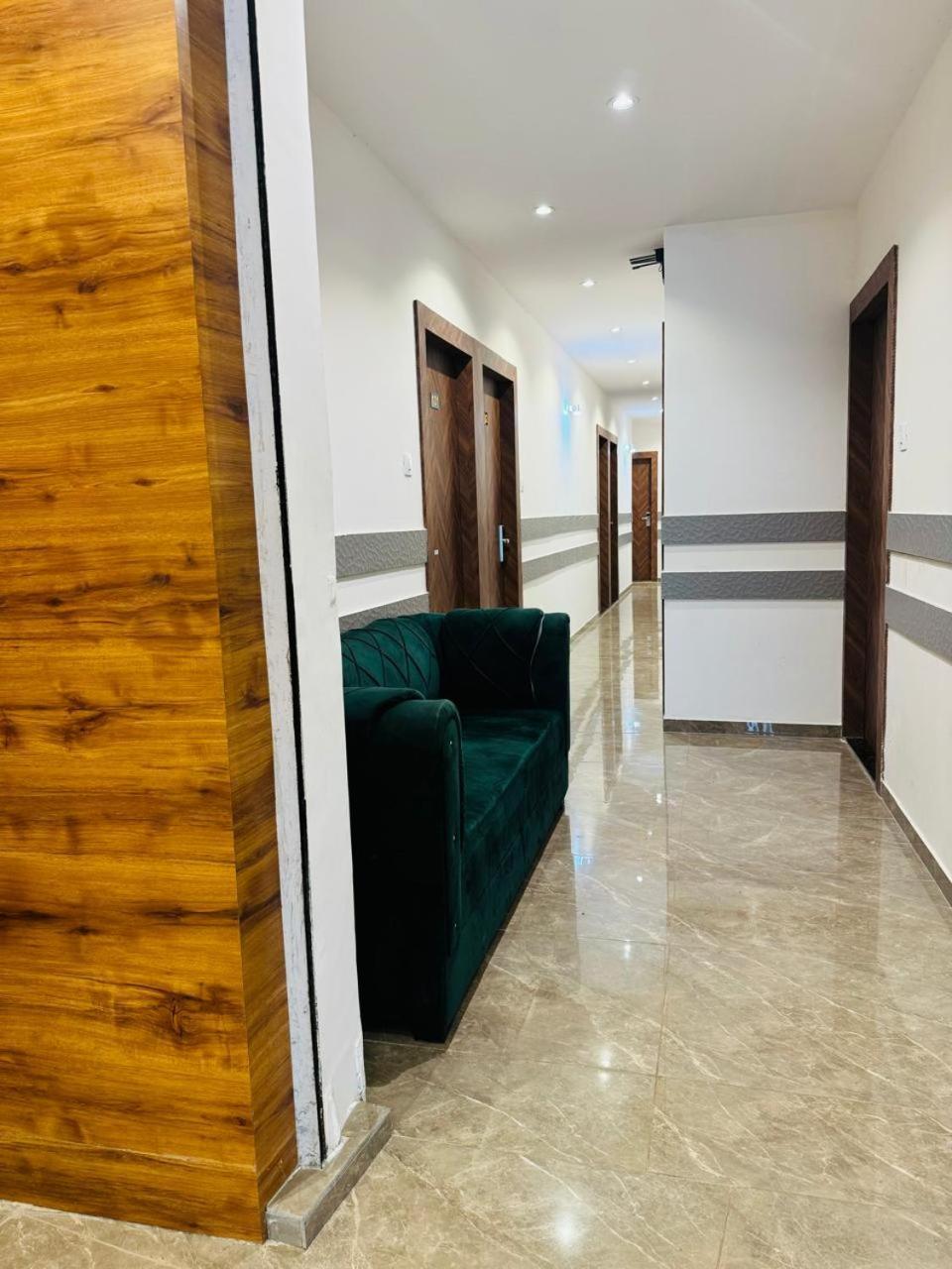 Hotel Grand Executive 2*