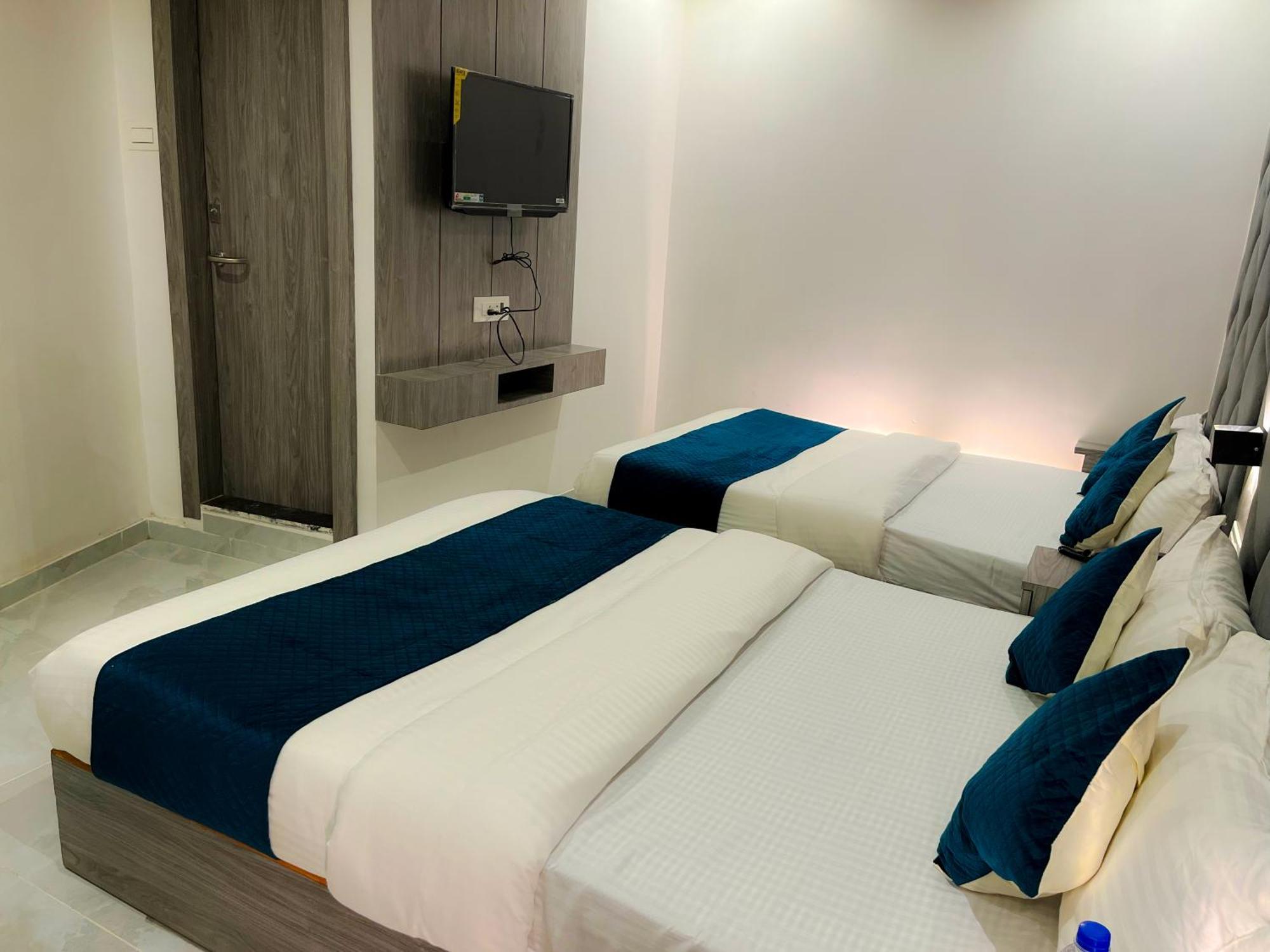 Grand Executive Hotel