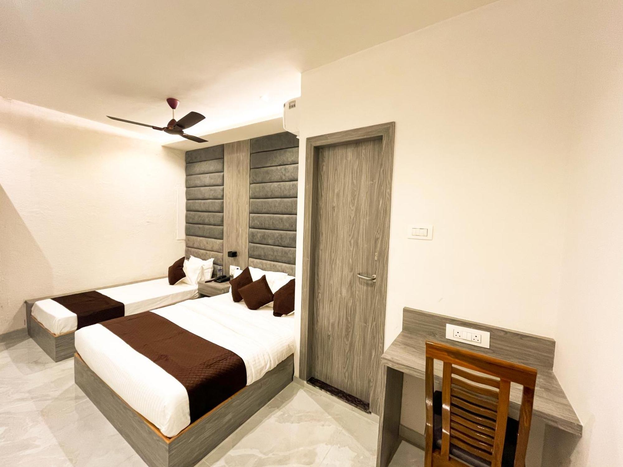 Grand Executive Mumbai