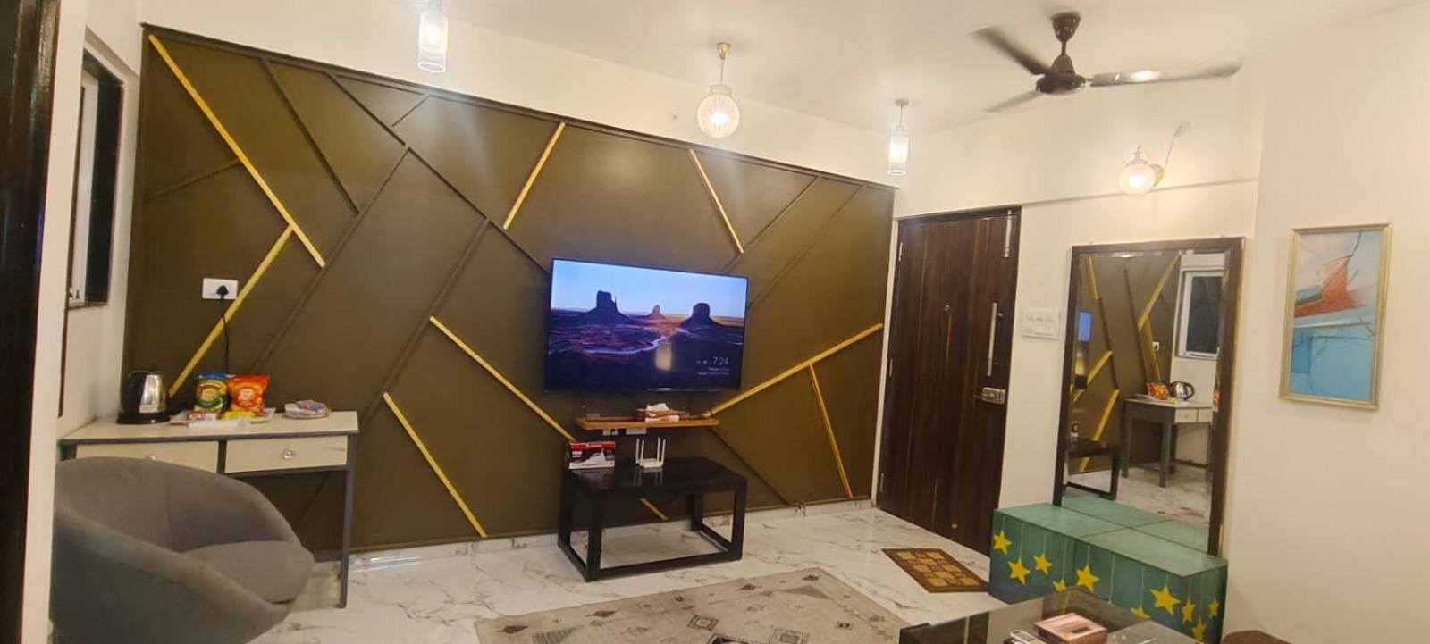 Elegant 1bhk At Bandra W Close To Lilavati Hospital