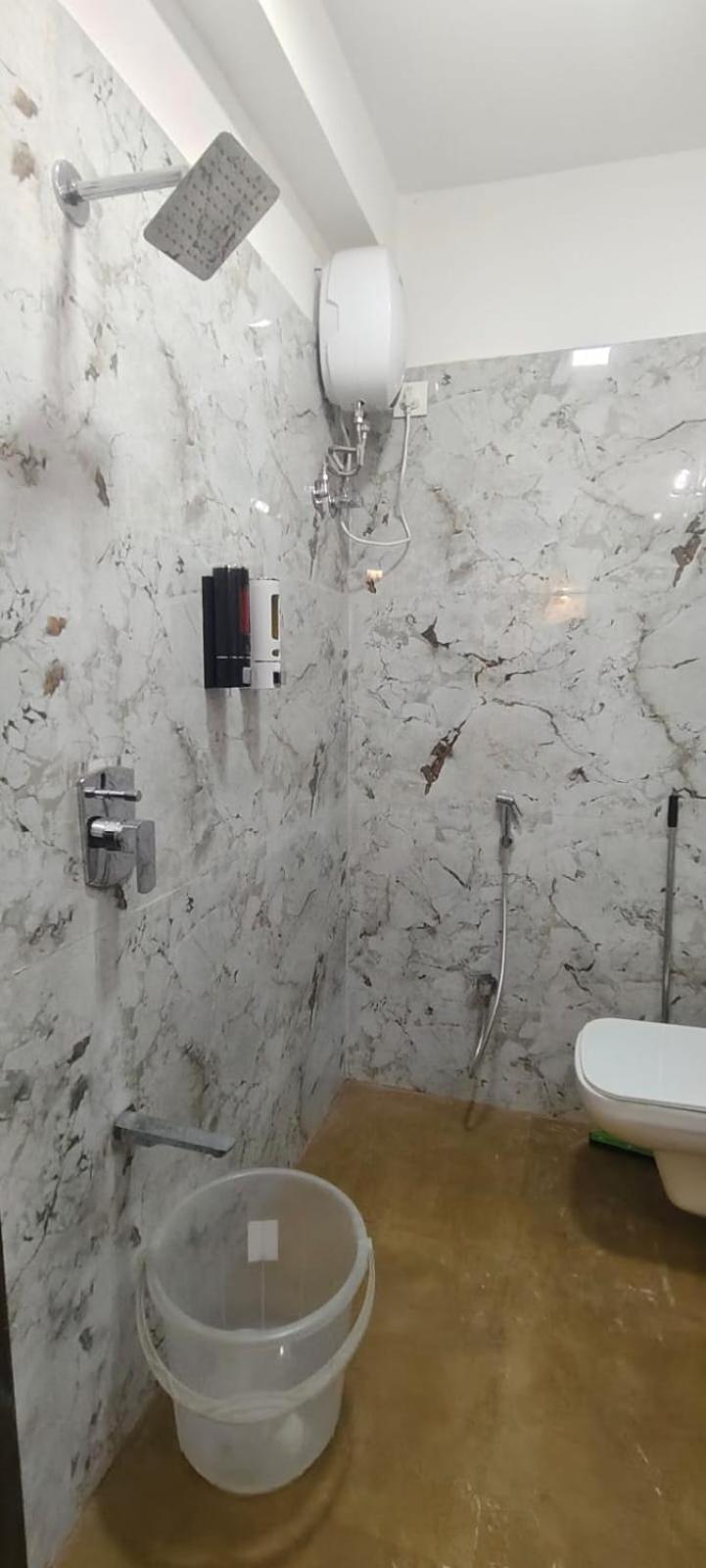 Apartment Elegant 1bhk At Bandra W Close To Lilavati Hospital *