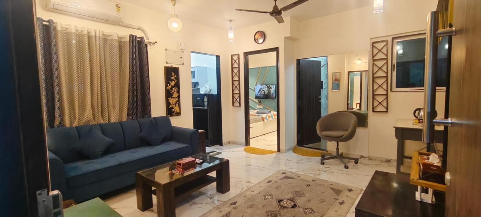 Elegant 1bhk At Bandra W Close To Lilavati Hospital Apartment *