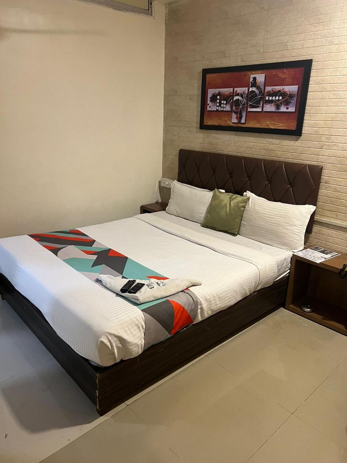 Guest house Dc Comfort-andheri West Mumbai