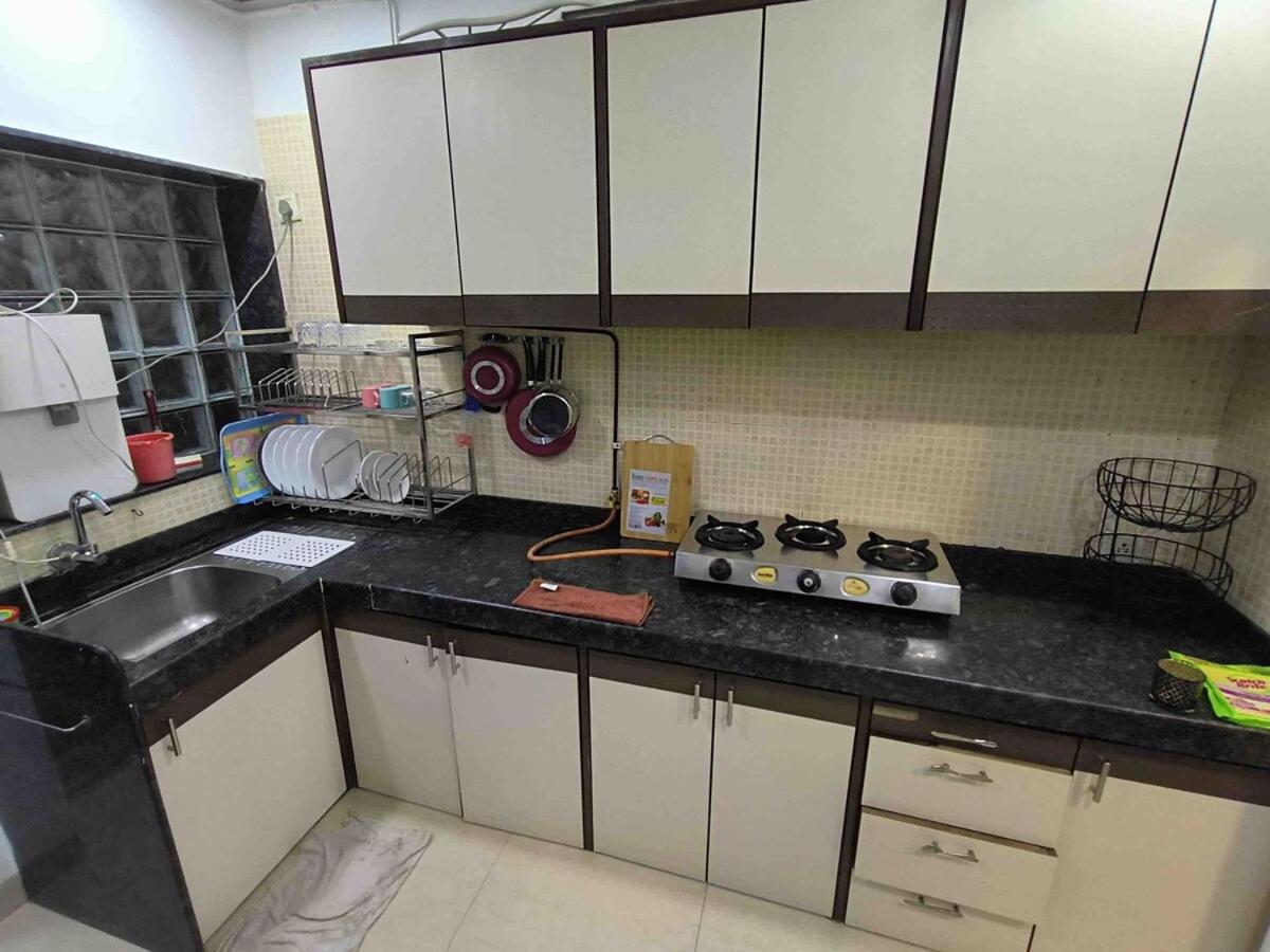 Apartment Bandra View 2bhk At Hill Road