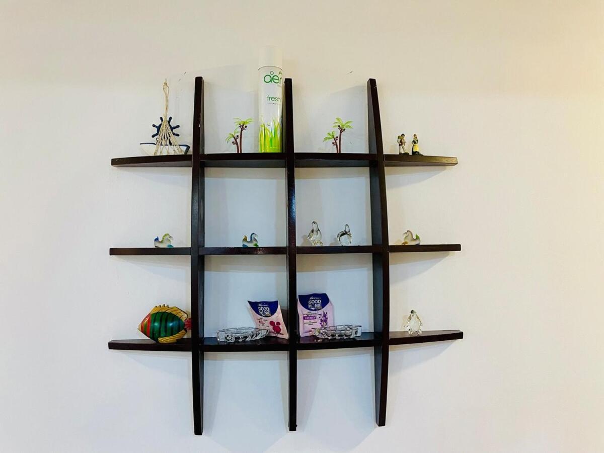Apartment Bandra View 2bhk At Hill Road Mumbai