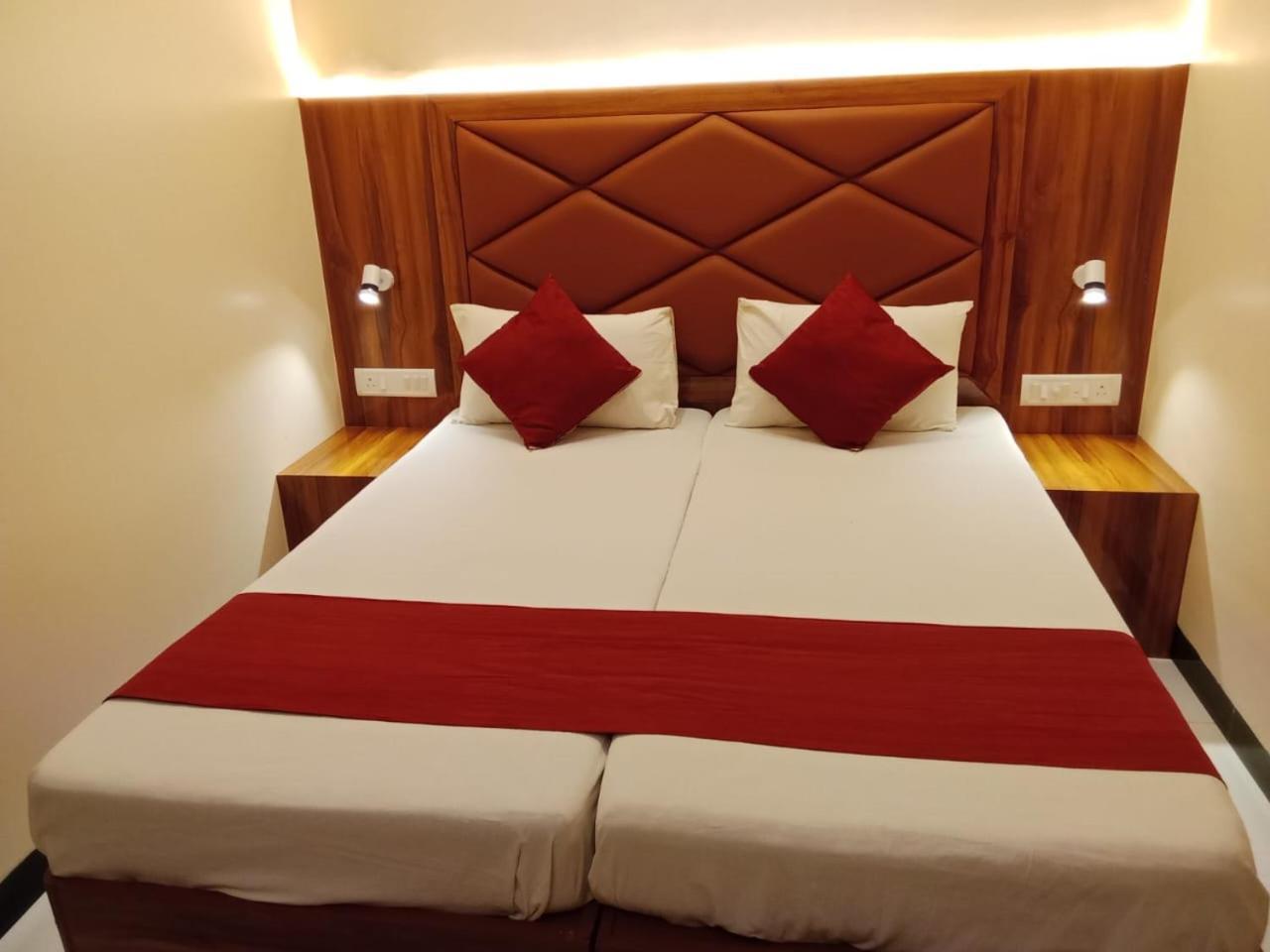 Hotel Saigal Mumbai