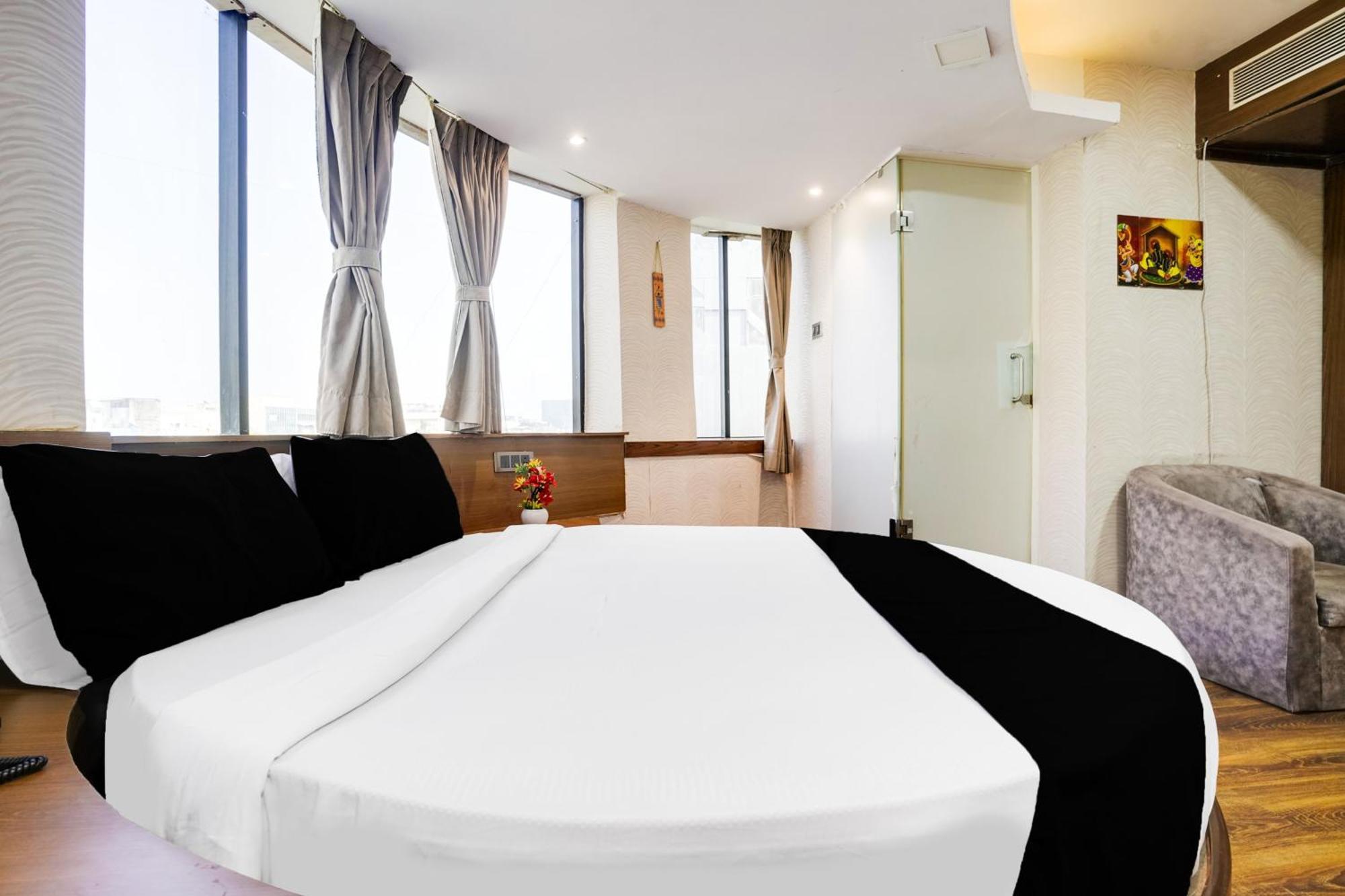 Super Collection O Andheri Near Western Express Highway Hotel Bombaim