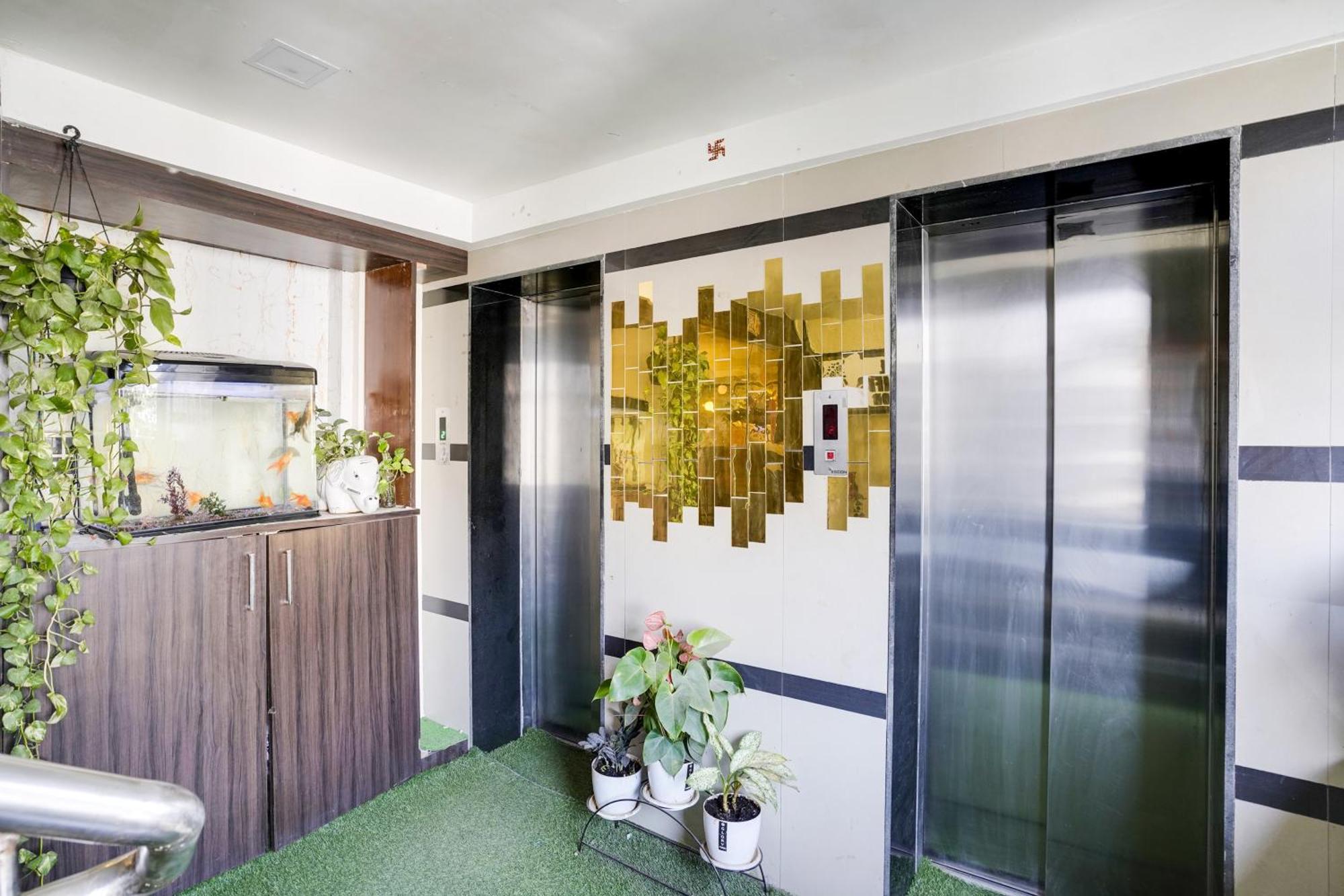 Super Collection O Andheri Near Western Express Highway * Bombaim