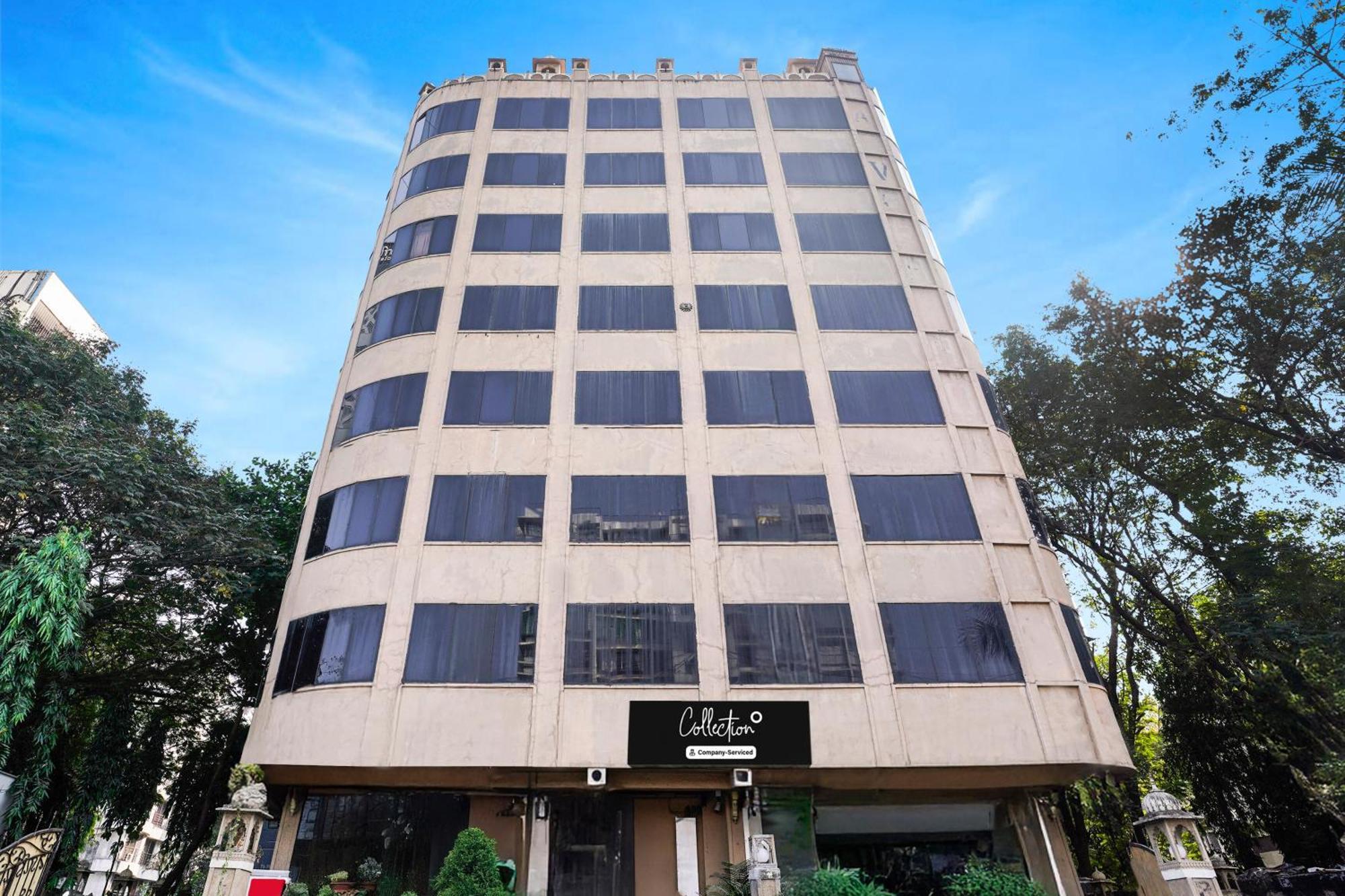 Hotel Super Collection O Andheri Near Western Express Highway