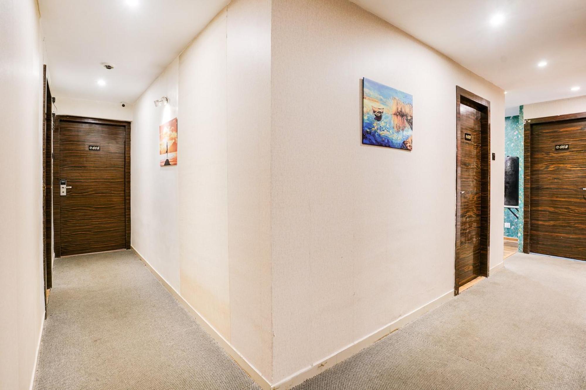 Super Collection O Andheri Near Western Express Highway Hotel Bombaim