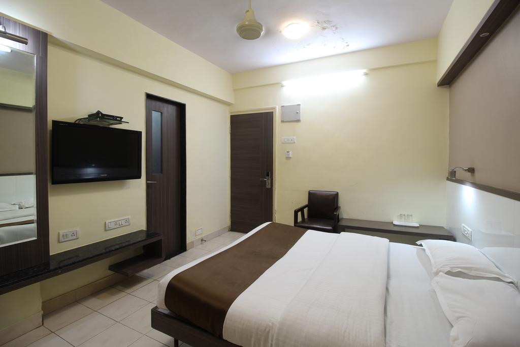 Samrat Hotel