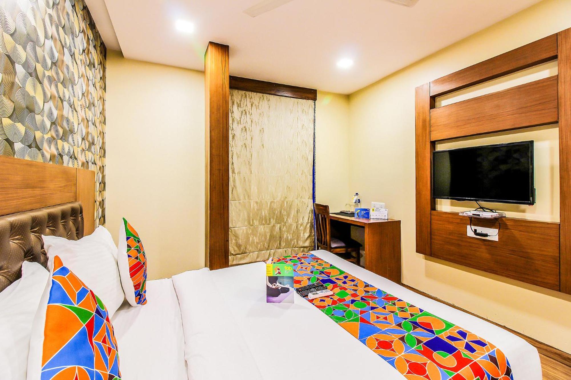 Fabhotel Arton - Nr International Airport Hotel
