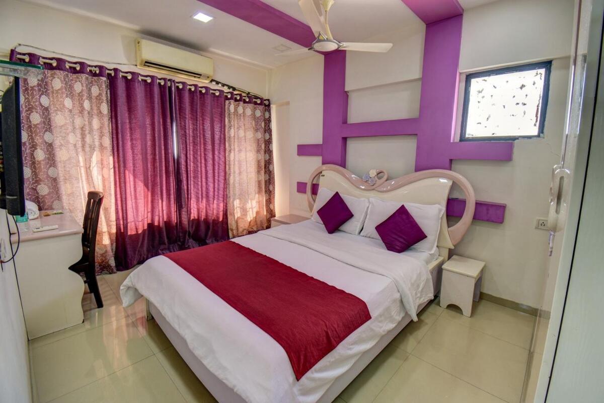 Modern 2bhk Pluto In Powai Apartment *