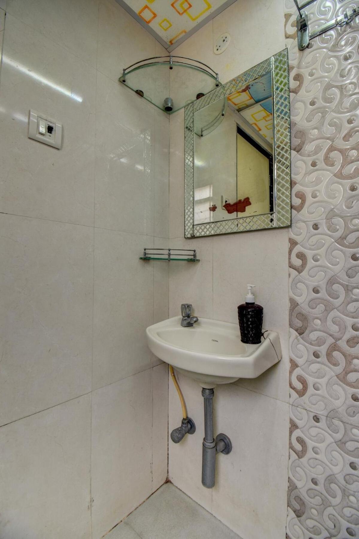 Apartment Modern 2bhk Pluto In Powai