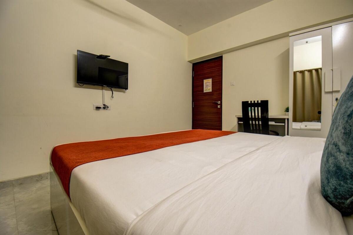 Modern 2bhk Shreyas In Kalina Near Bkc Apartment *