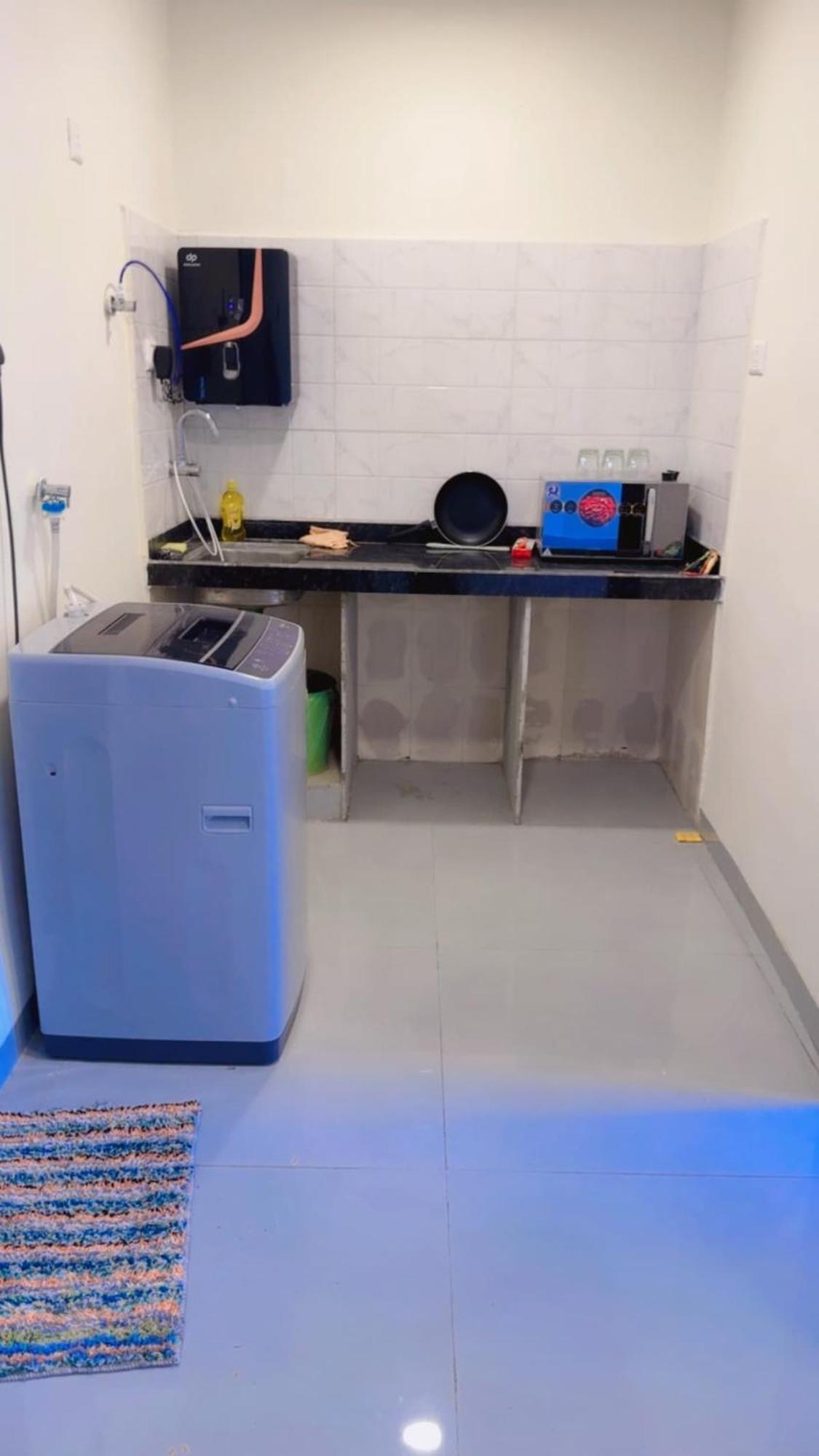 Pixiestays Smart Tv, Ac, Wifi 602, 1bhk Andheri Apartment *