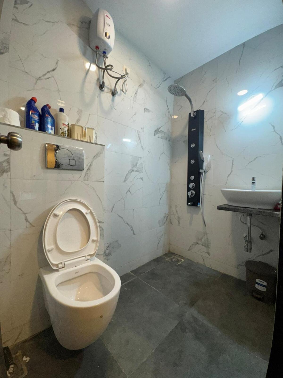 Pixiestays Smart Tv, Ac, Wifi 602, 1bhk Andheri * Mumbai