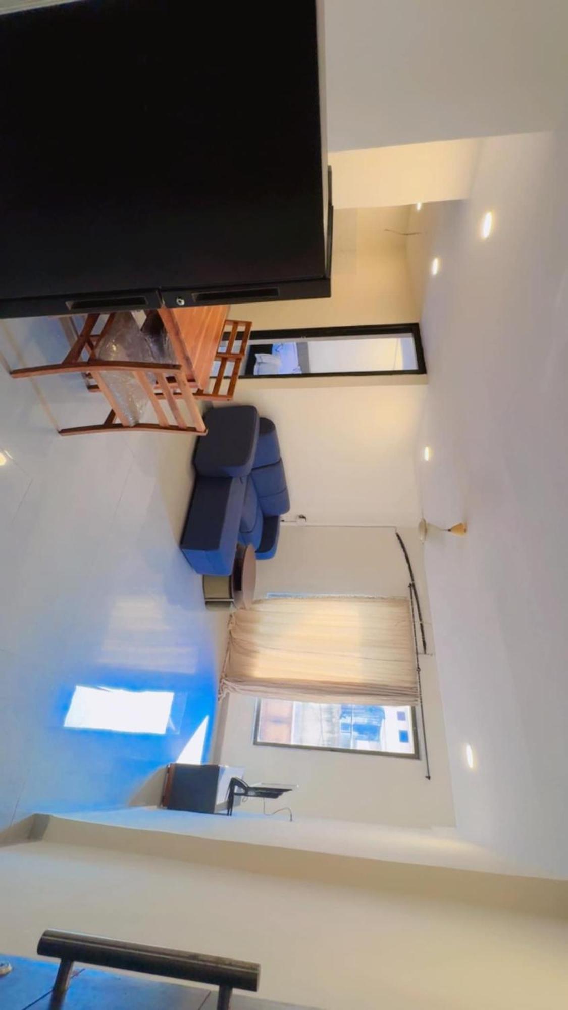 Apartment Pixiestays Smart Tv, Ac, Wifi 602, 1bhk Andheri *