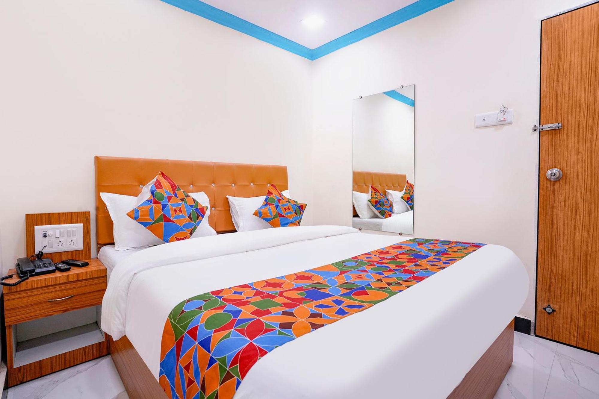 Hotel Fabexpress Raj Palace - 1 Km To Sakinaka Metro Mumbai