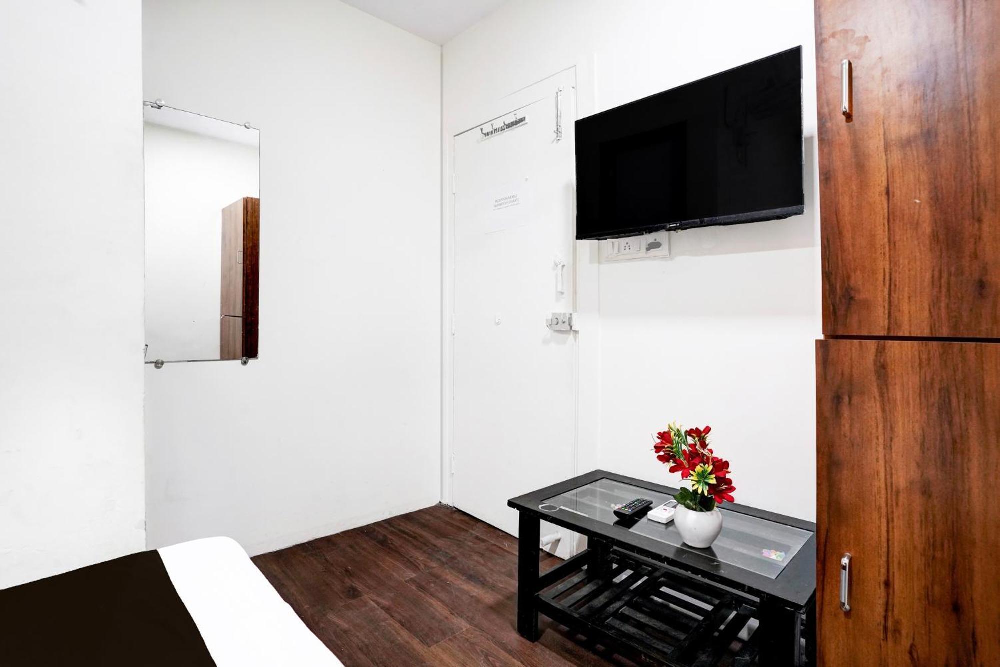 Super O Bkc Santacruz East Hotel
