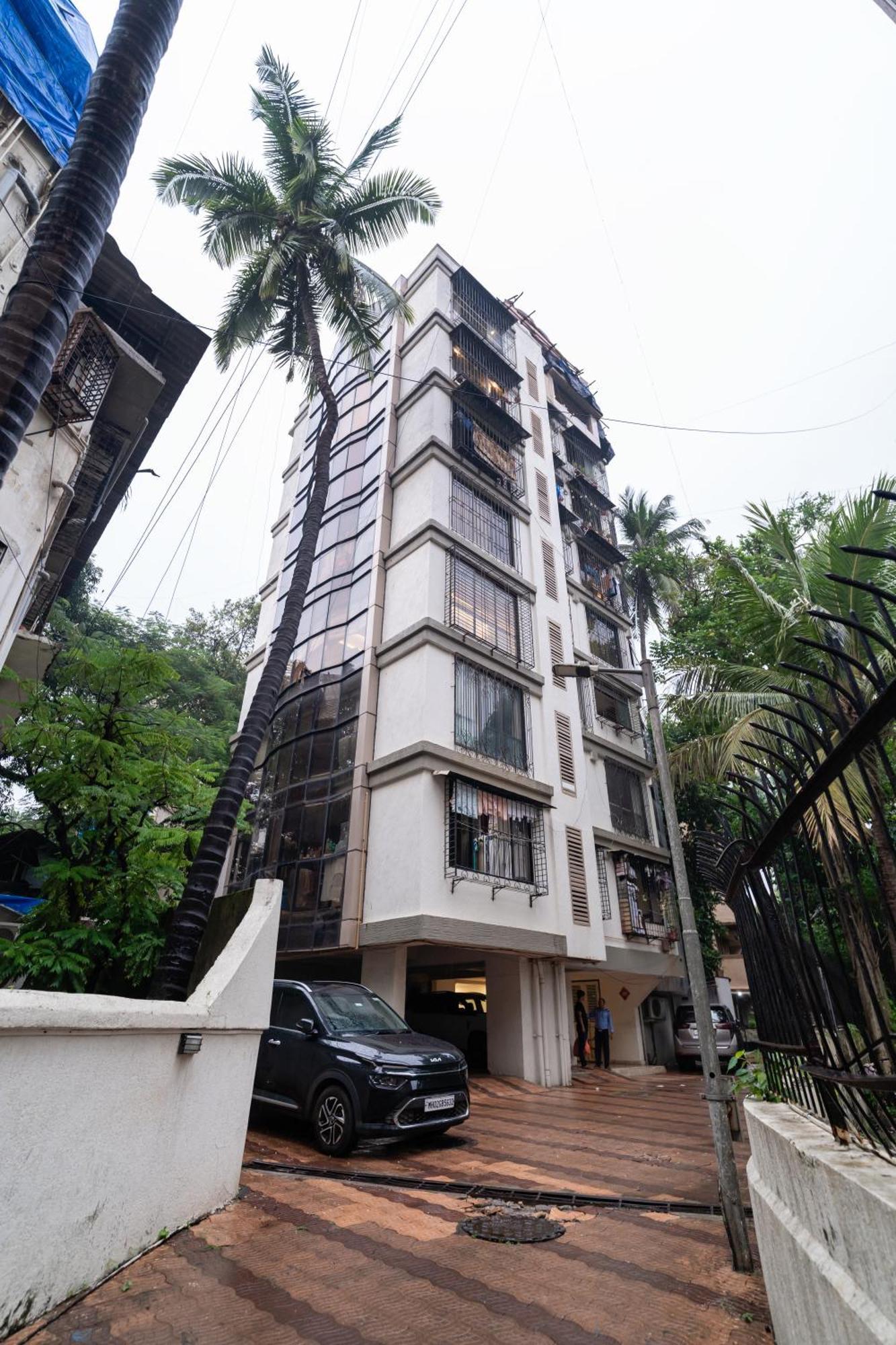 Apartment Nest 1bhk Bandra W By The Company