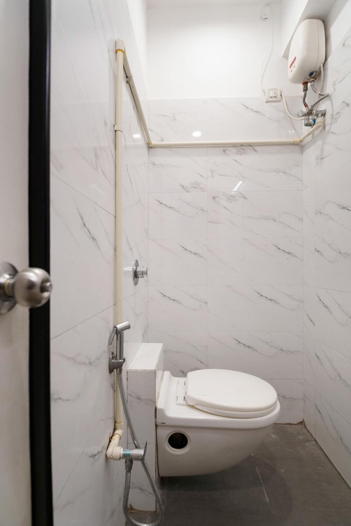 Nest 1bhk Bandra W By The Company Apartment