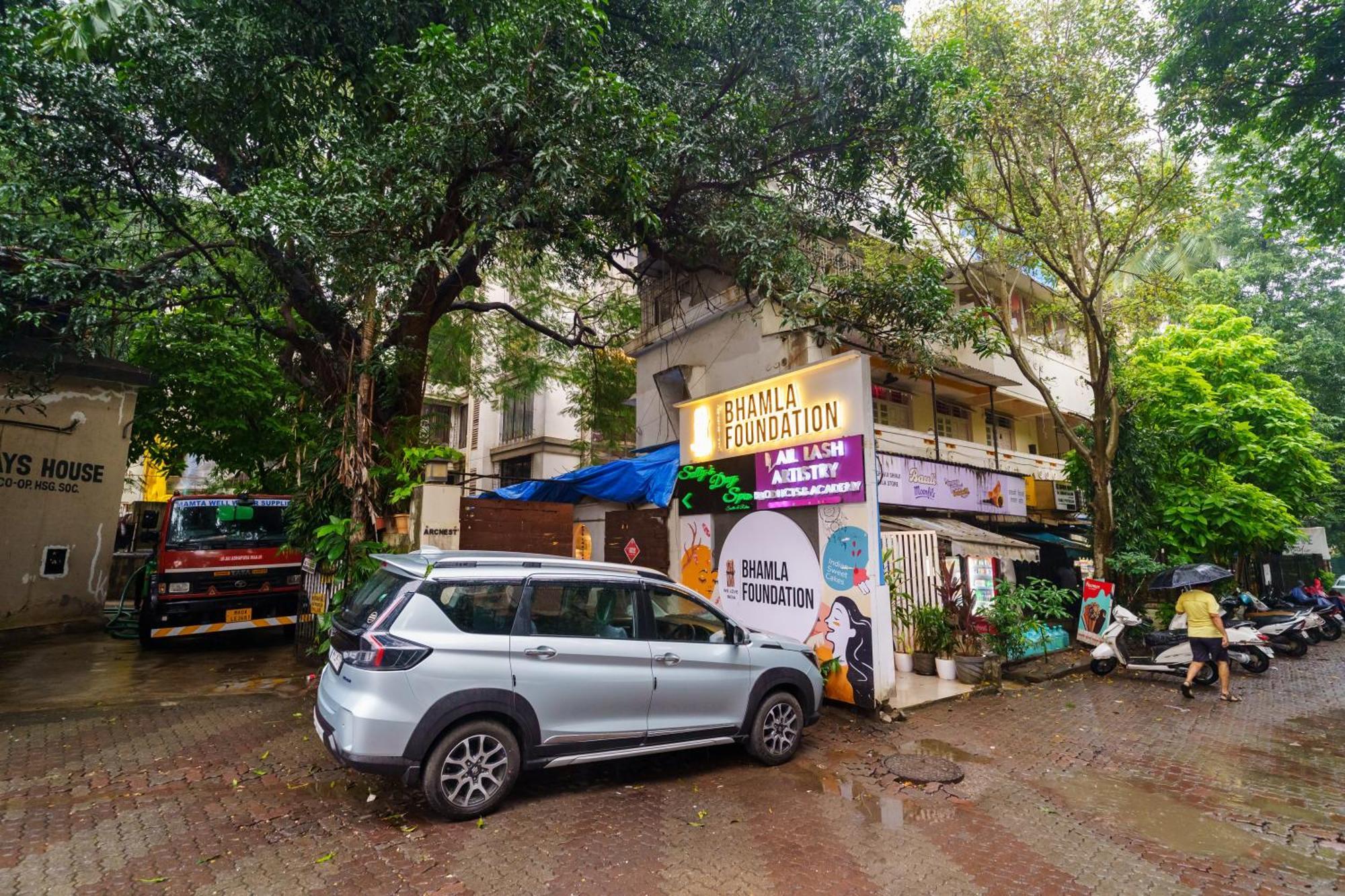 Nest 1bhk Bandra W By The Company Apartment *