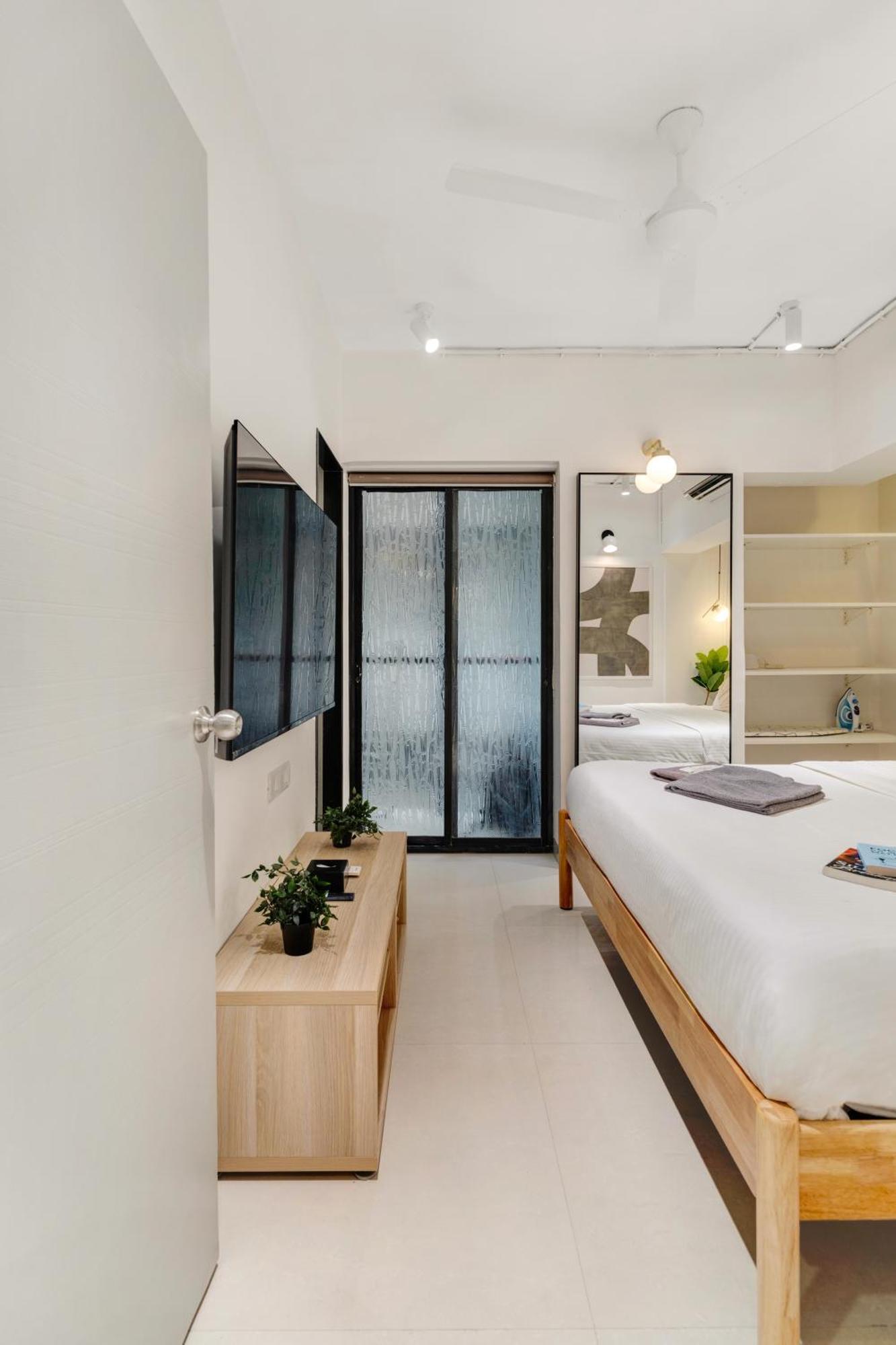 Nest 1bhk Bandra W By The Company Apartment Mumbai