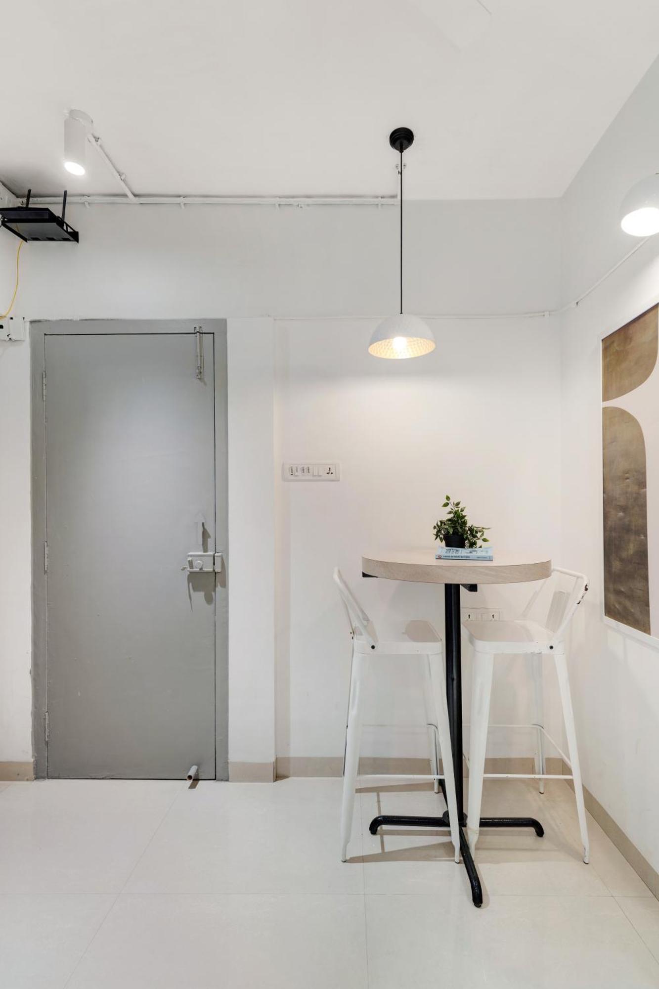 Nest 1bhk Bandra W By The Company
