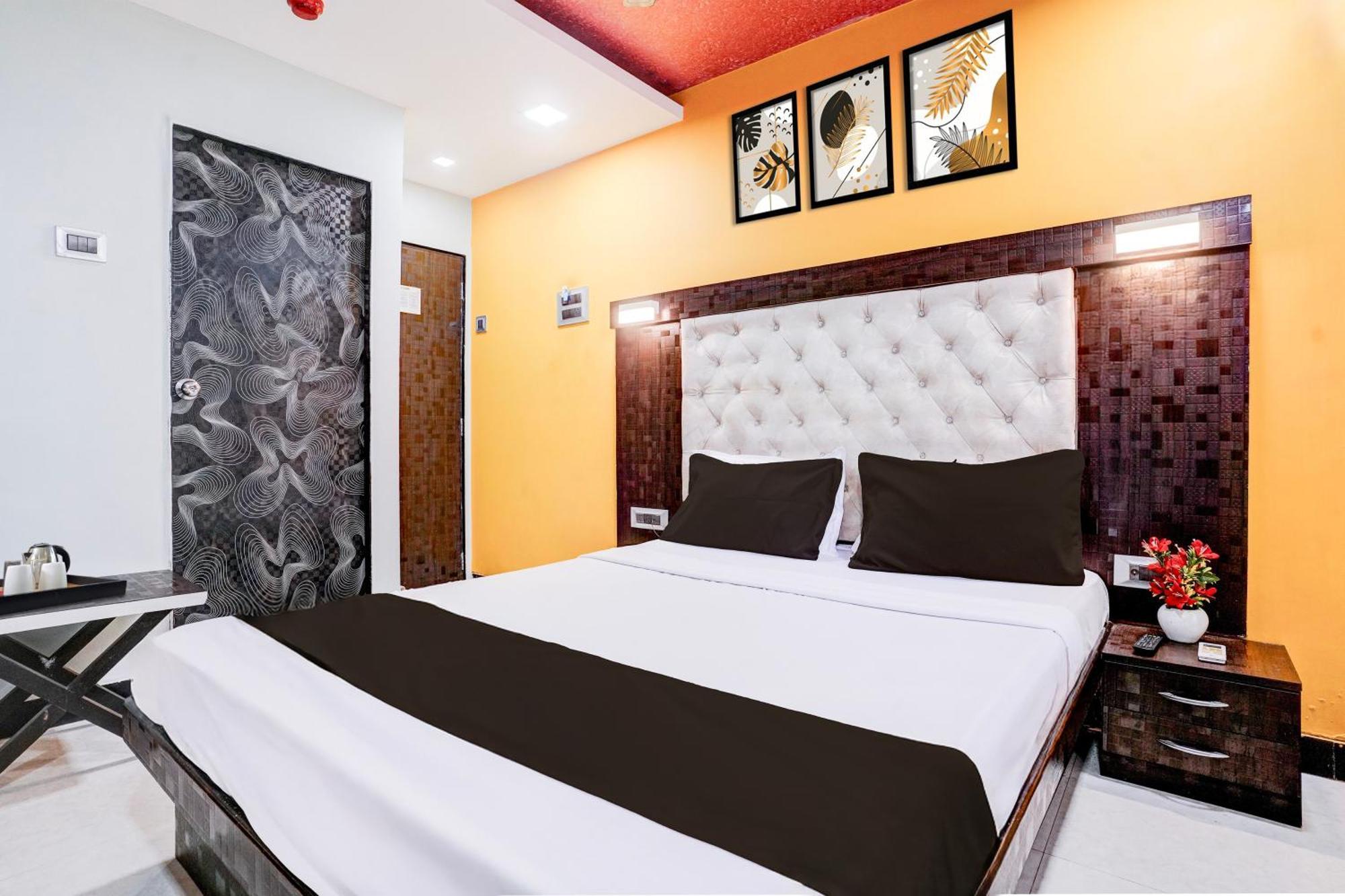Super Collection O Asalpha Near International Airport 3*