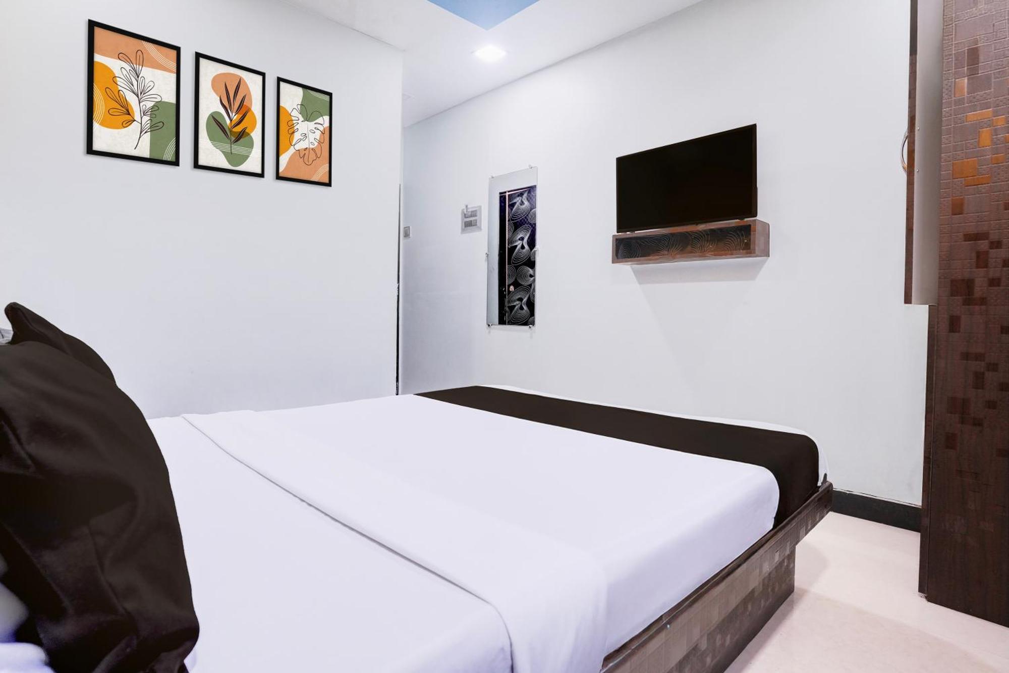 Super Collection O Asalpha Near International Airport 3* Mumbai