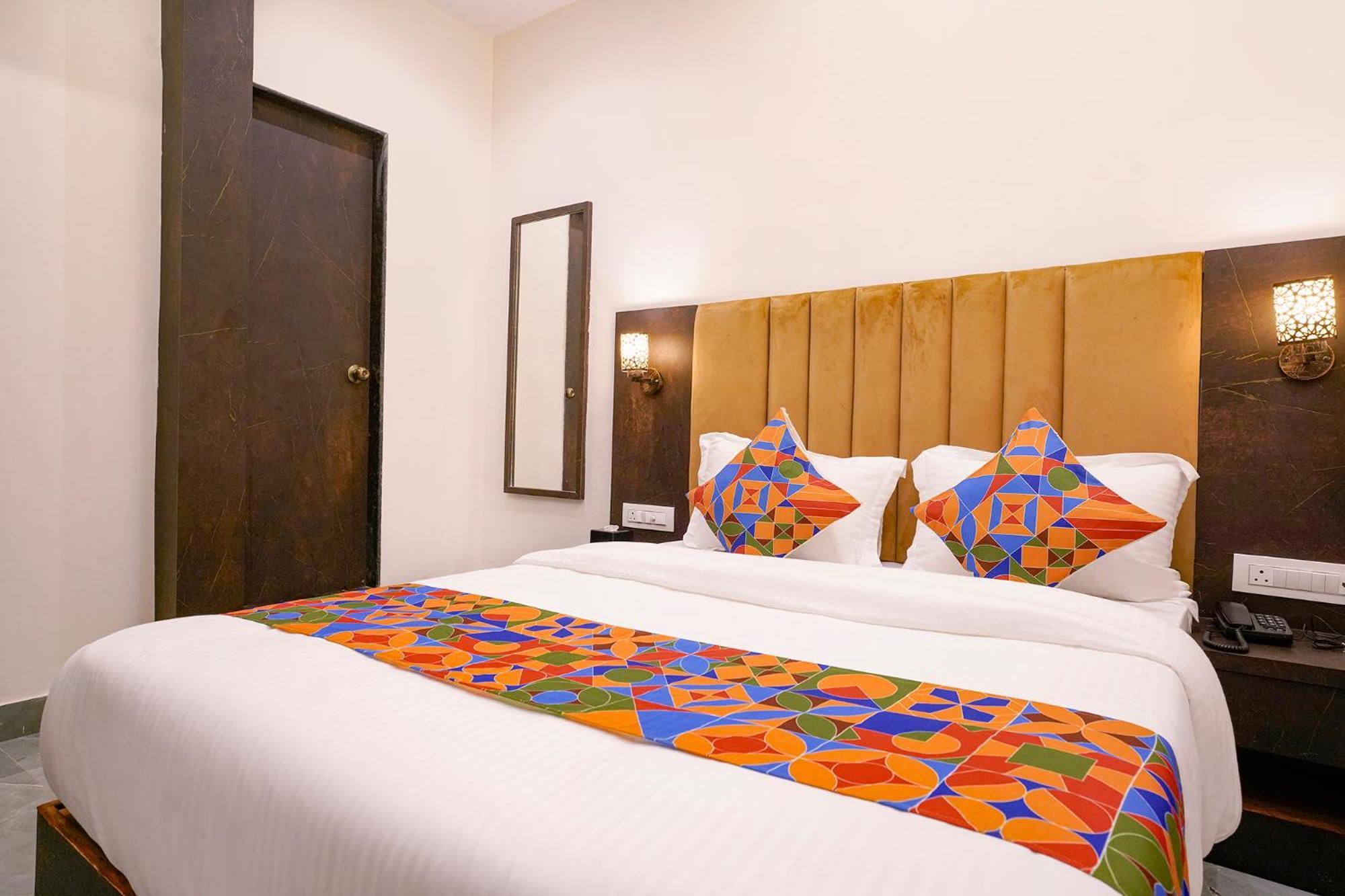 Hotel Fabhotel Gateway Mumbai