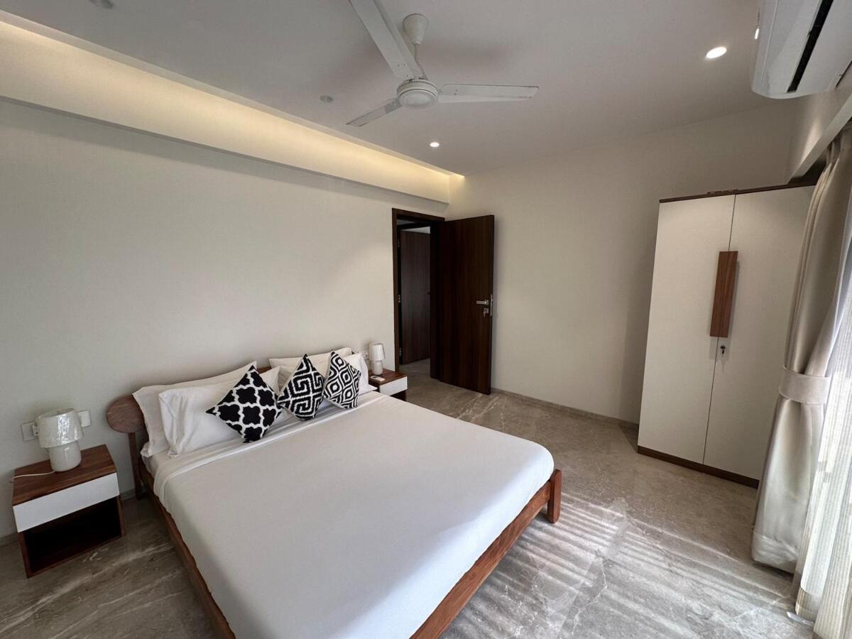 Luxurious 2 Bhk & Workspace On Juhu Tara Road