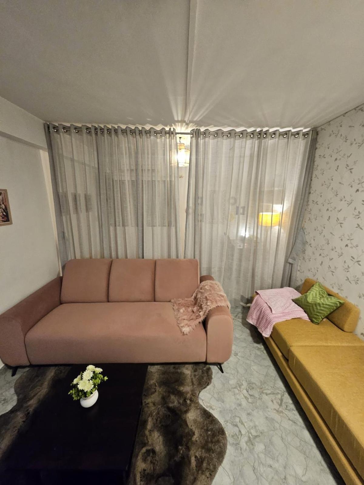 The Pali Nest A Peaceful Retreat In Pali, Bandra Apartment *