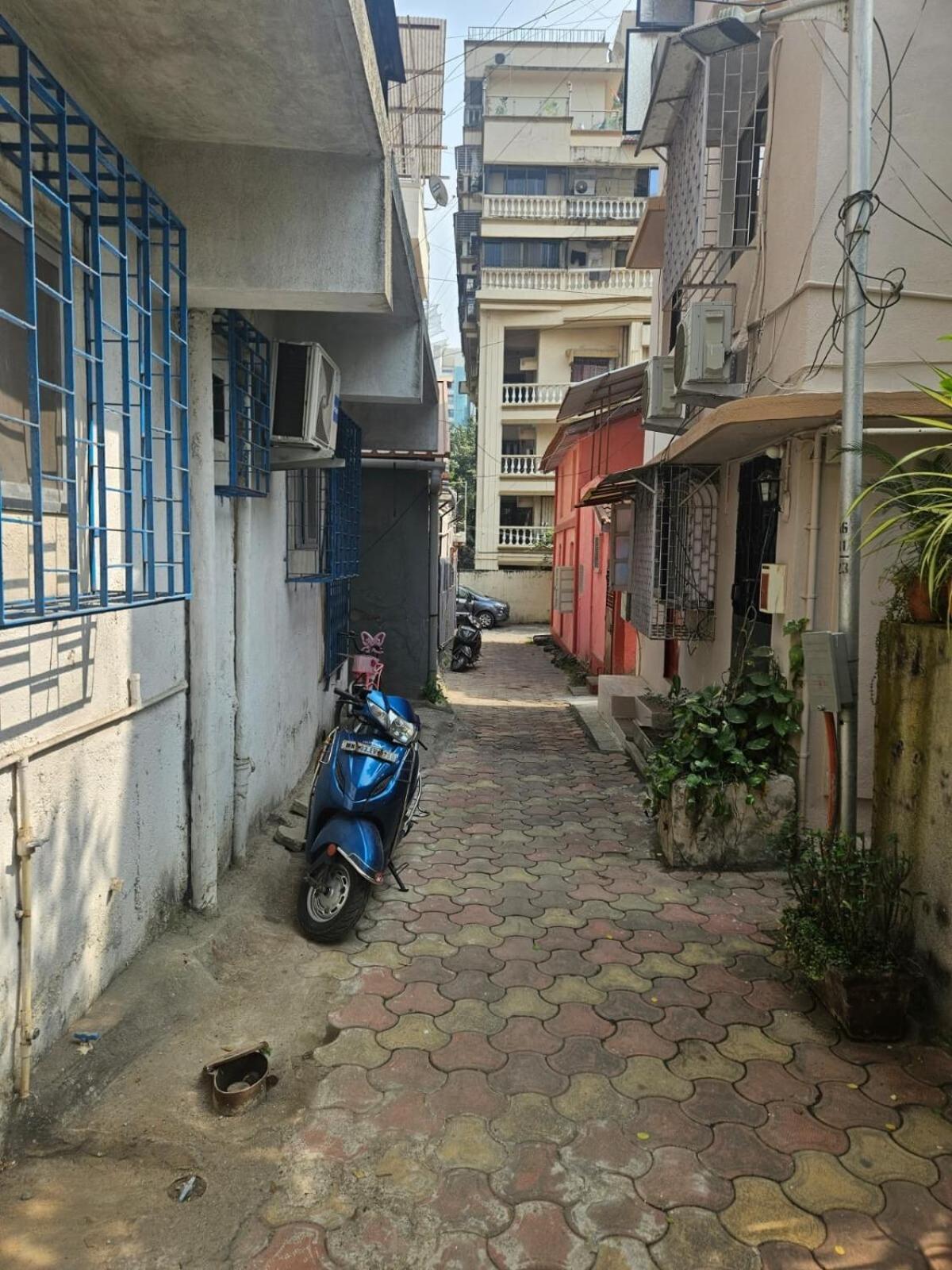 The Pali Nest A Peaceful Retreat In Pali, Bandra Apartment