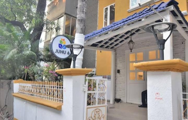 Hotel Taj