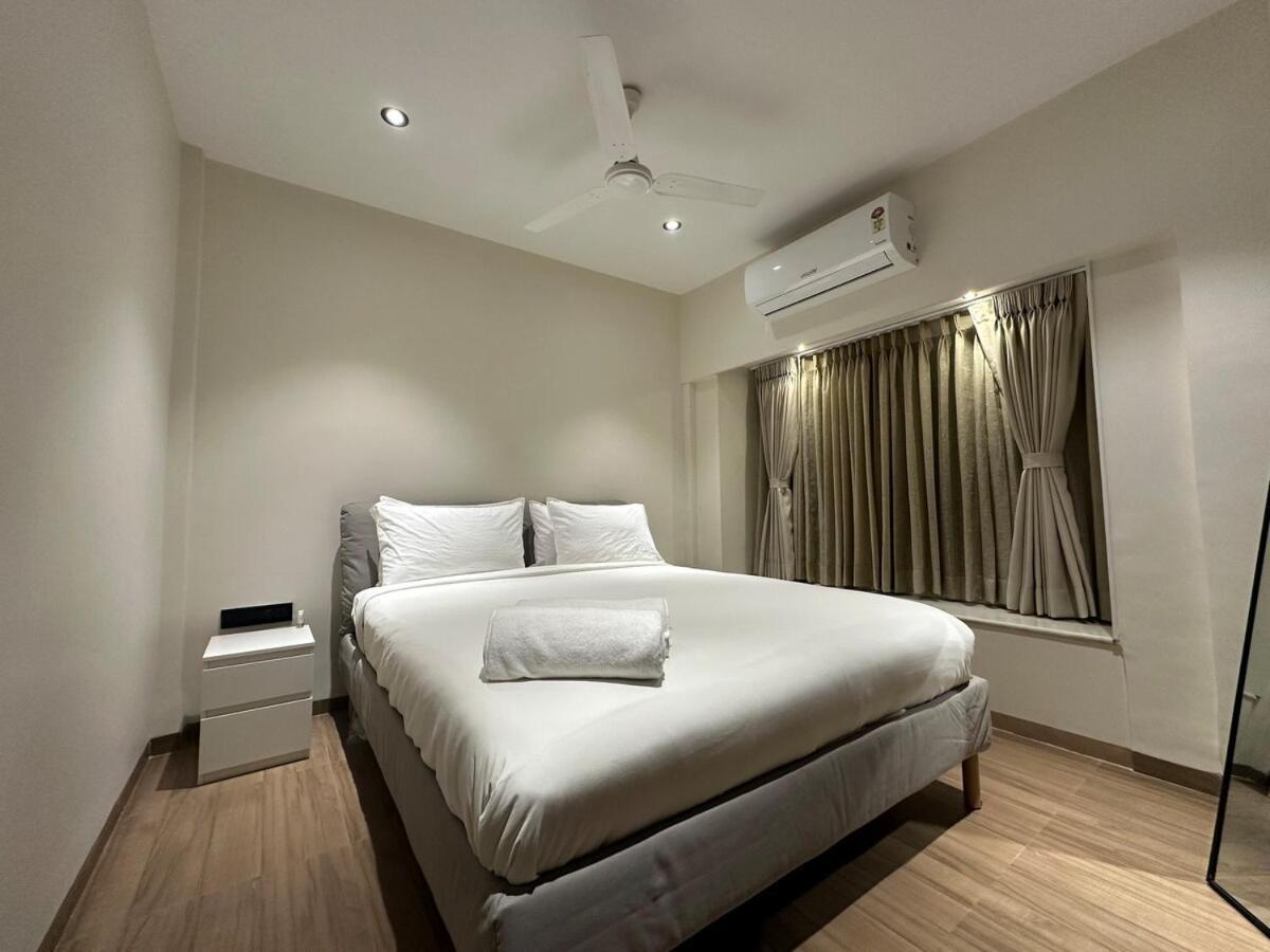 Apartment Plush Bandra West - Luxury 2bhk & Study Mumbai