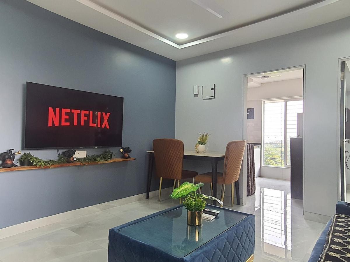 Apartment 1bhk - Royale And Close By Airport *