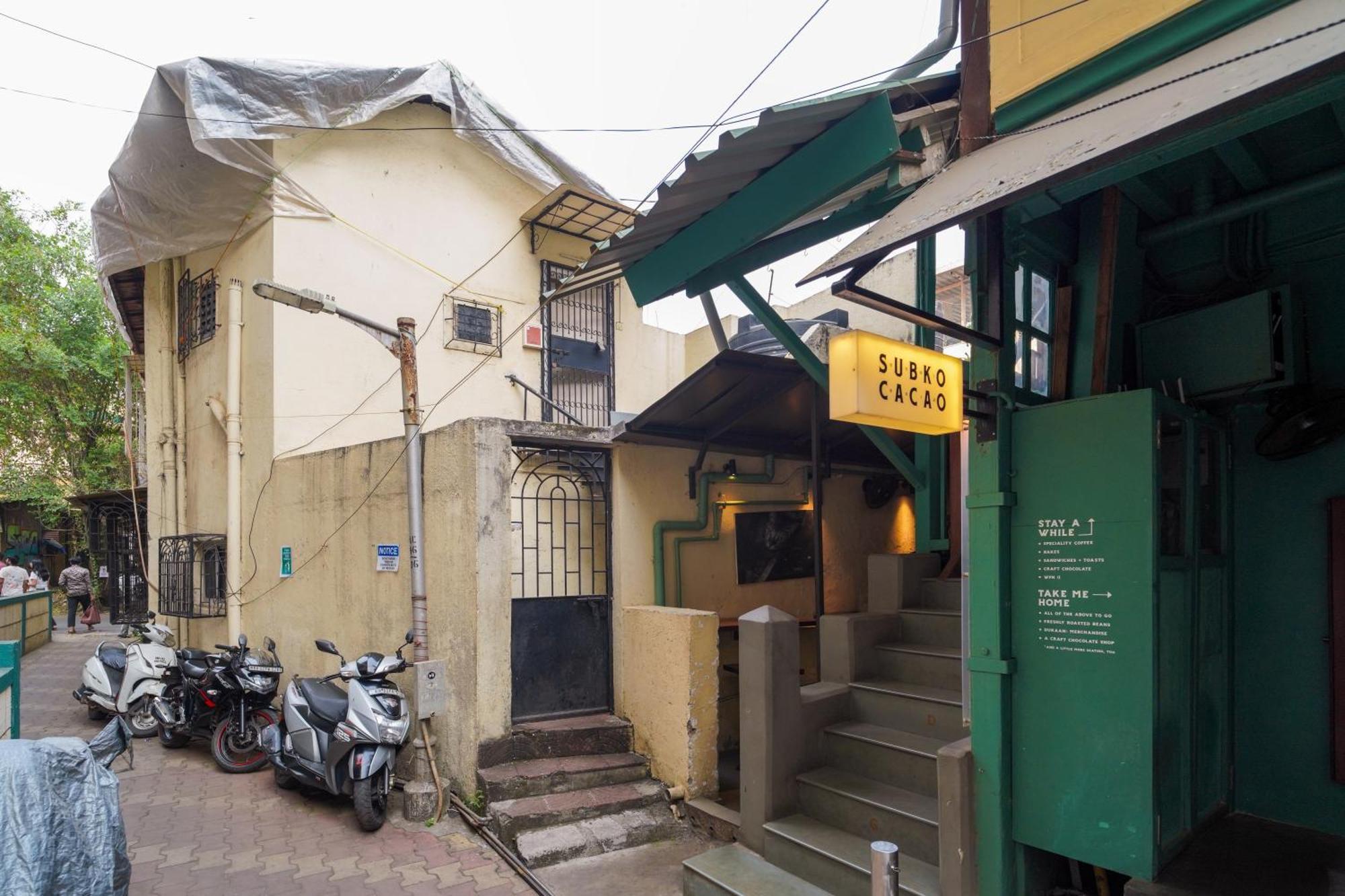Bed & Breakfast Aleo 1bhk Bandra W By The Company *