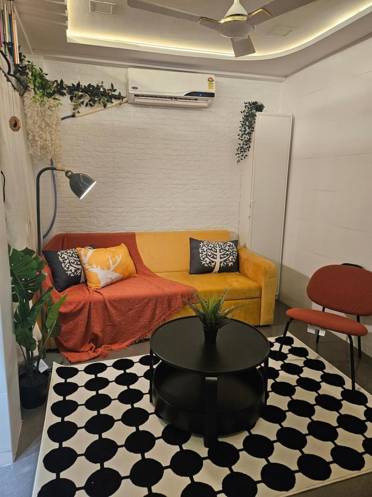 Apartment The Palihideaway- Hidden Gem In Pali Mala,bandra *