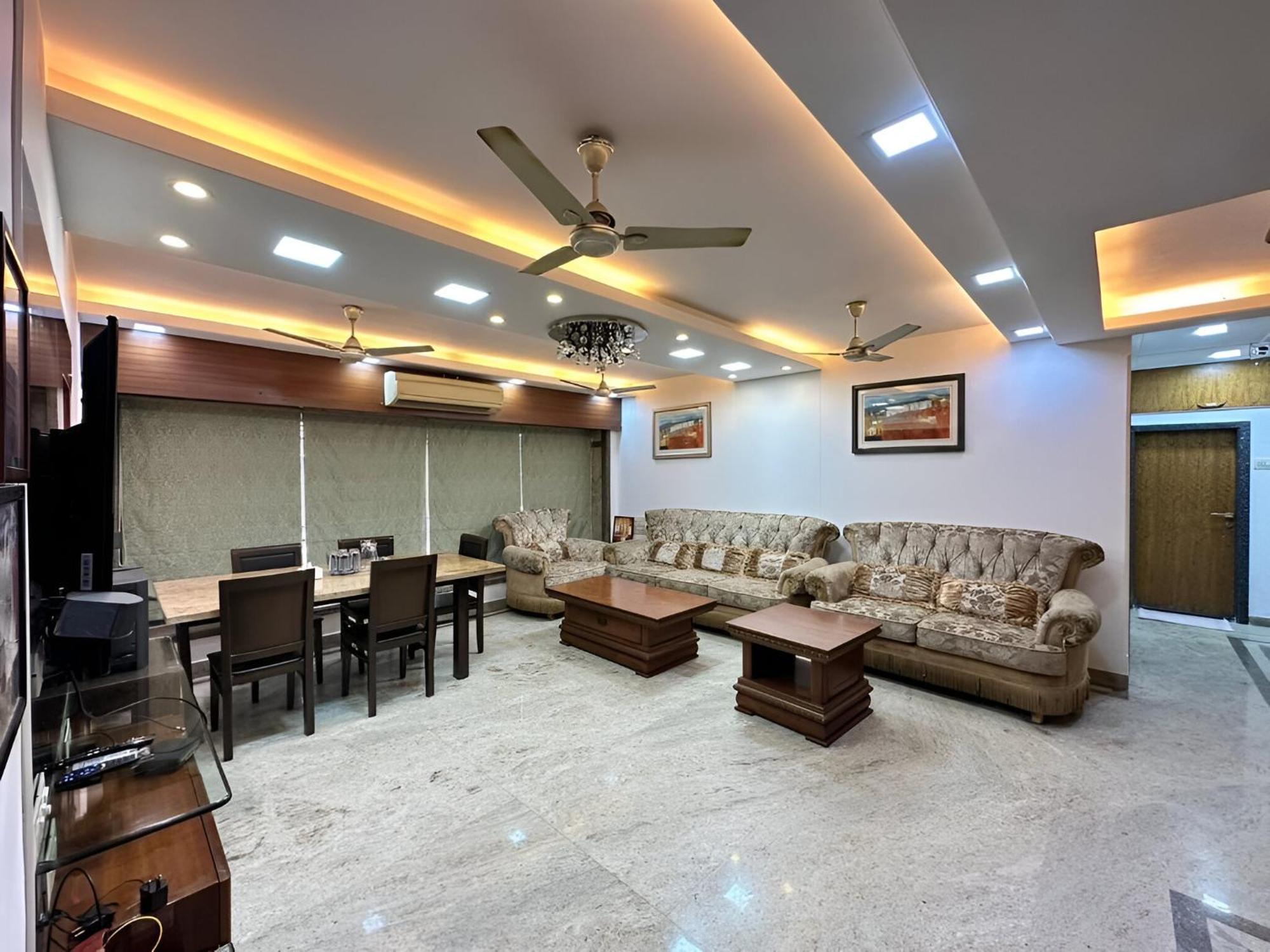 Apartment Retreats At Welcome In Santacruz, *