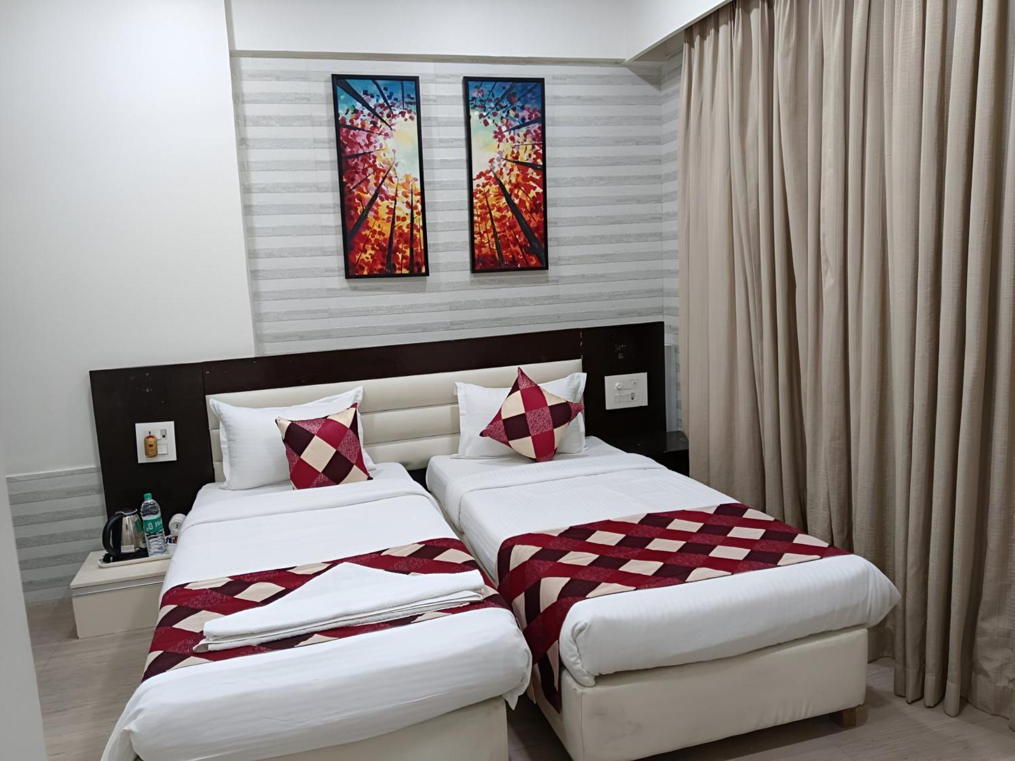 Apartment Retreats At Welcome In Santacruz, Mumbai
