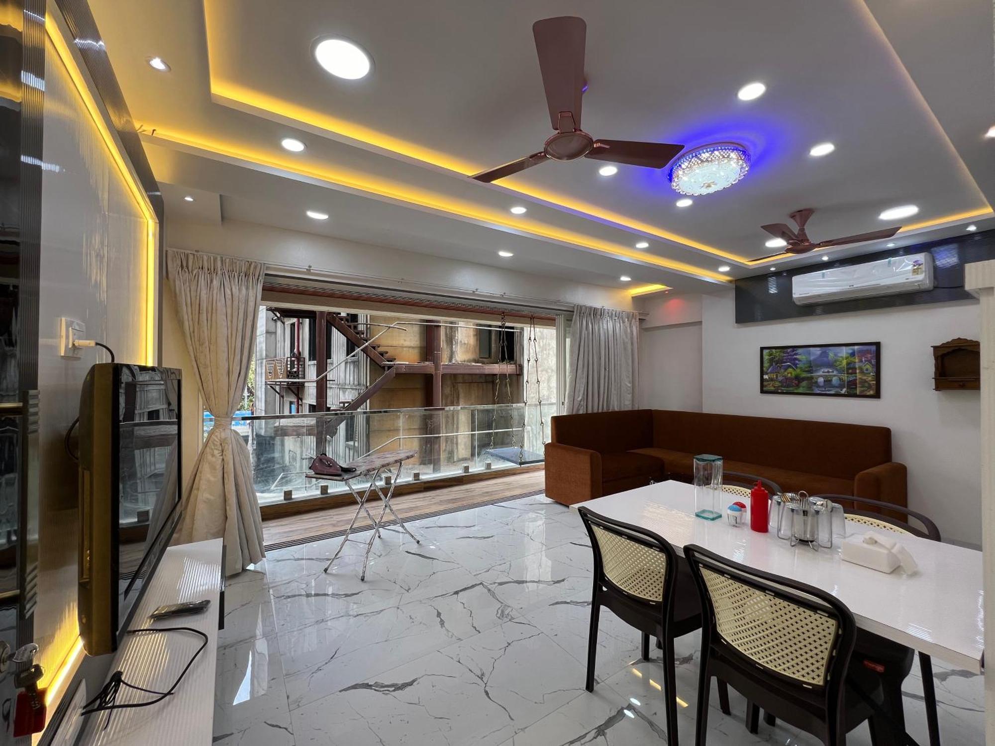 Retreats At Welcome In Lower Parel * Mumbai